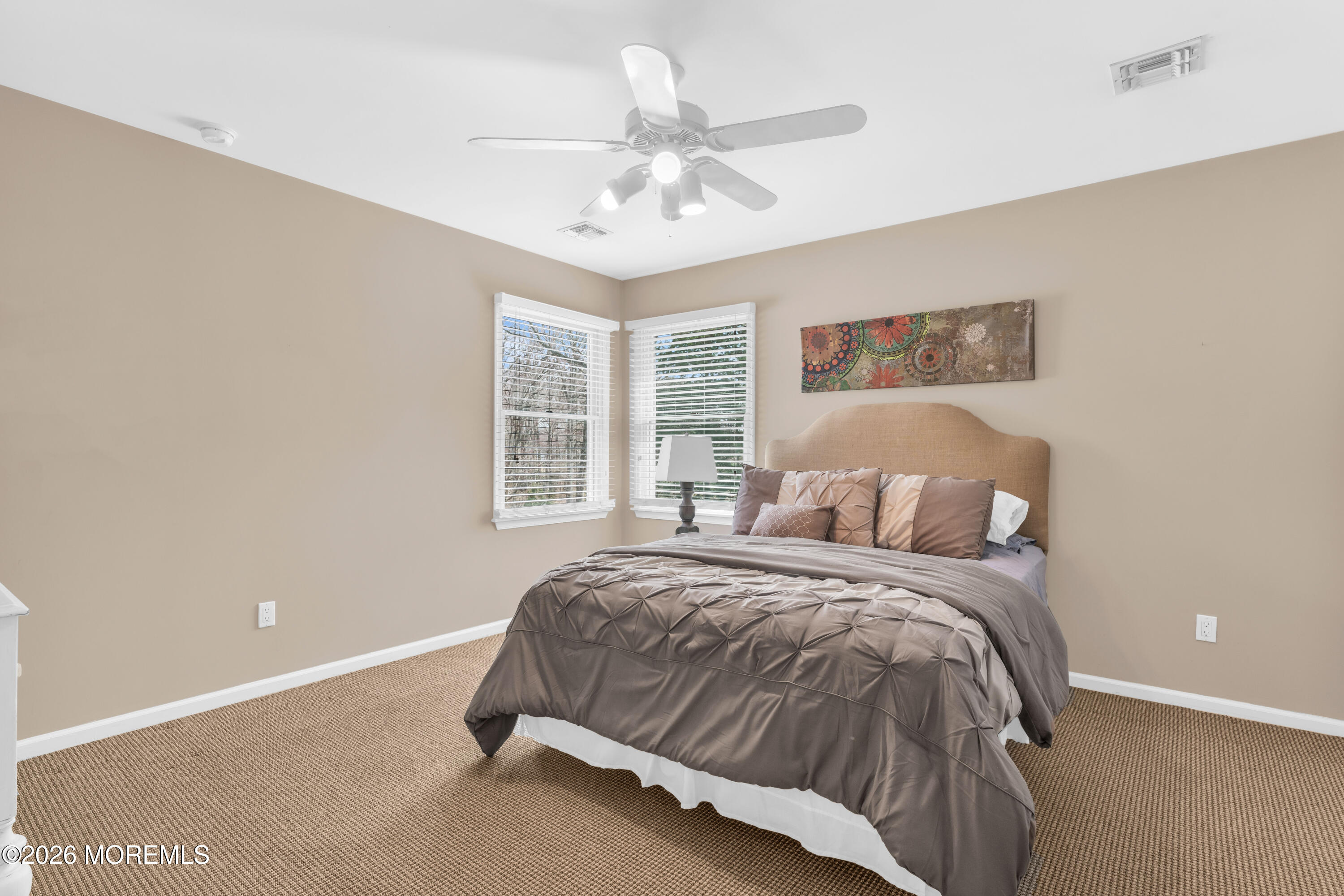 Manalapan, New Jersey, 07726, United States, 5 Bedrooms Bedrooms, ,4 BathroomsBathrooms,Residential,Active,2035088