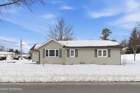 201 Commonwealth Boulevard, Manchester, NJ 08759 - #: 22603631