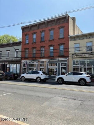 27 W FRONT ST APT B, RED BANK, NJ 07701 - Image 66aa48095d0fcf765a8dcf464fbcd717/629267943