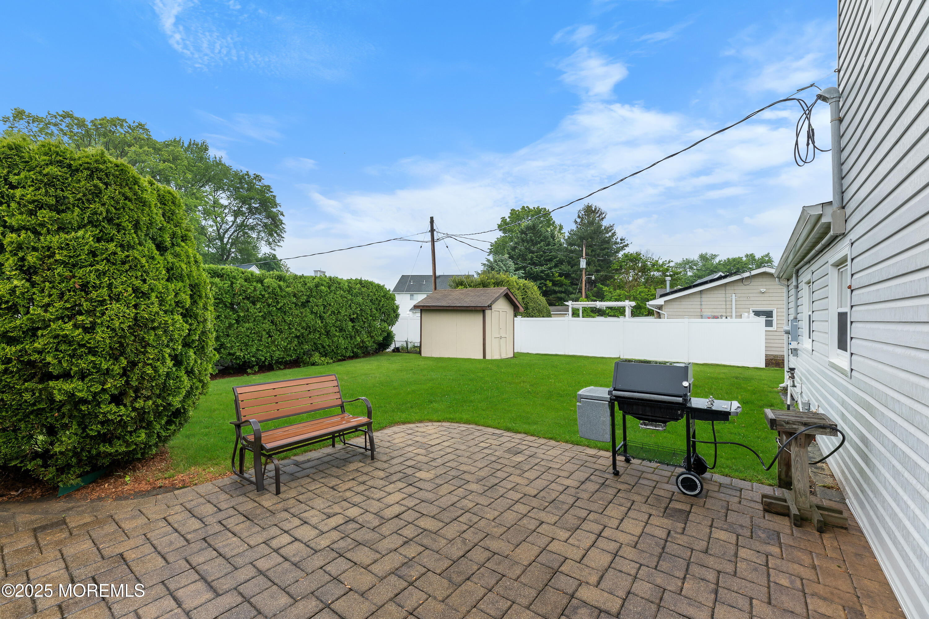 3 North Circle, Aberdeen, New Jersey image 12
