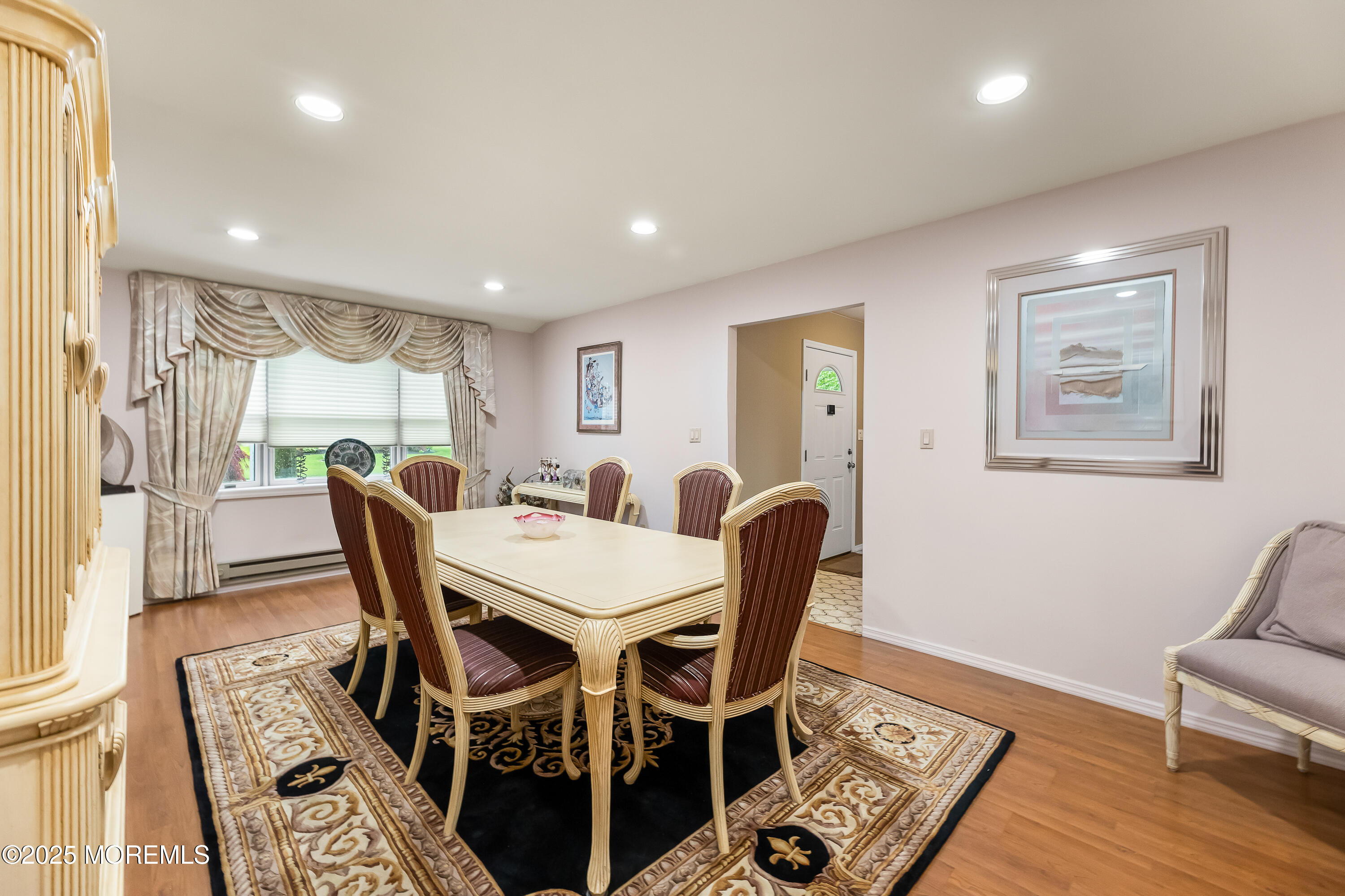 3 North Circle, Aberdeen, New Jersey image 23