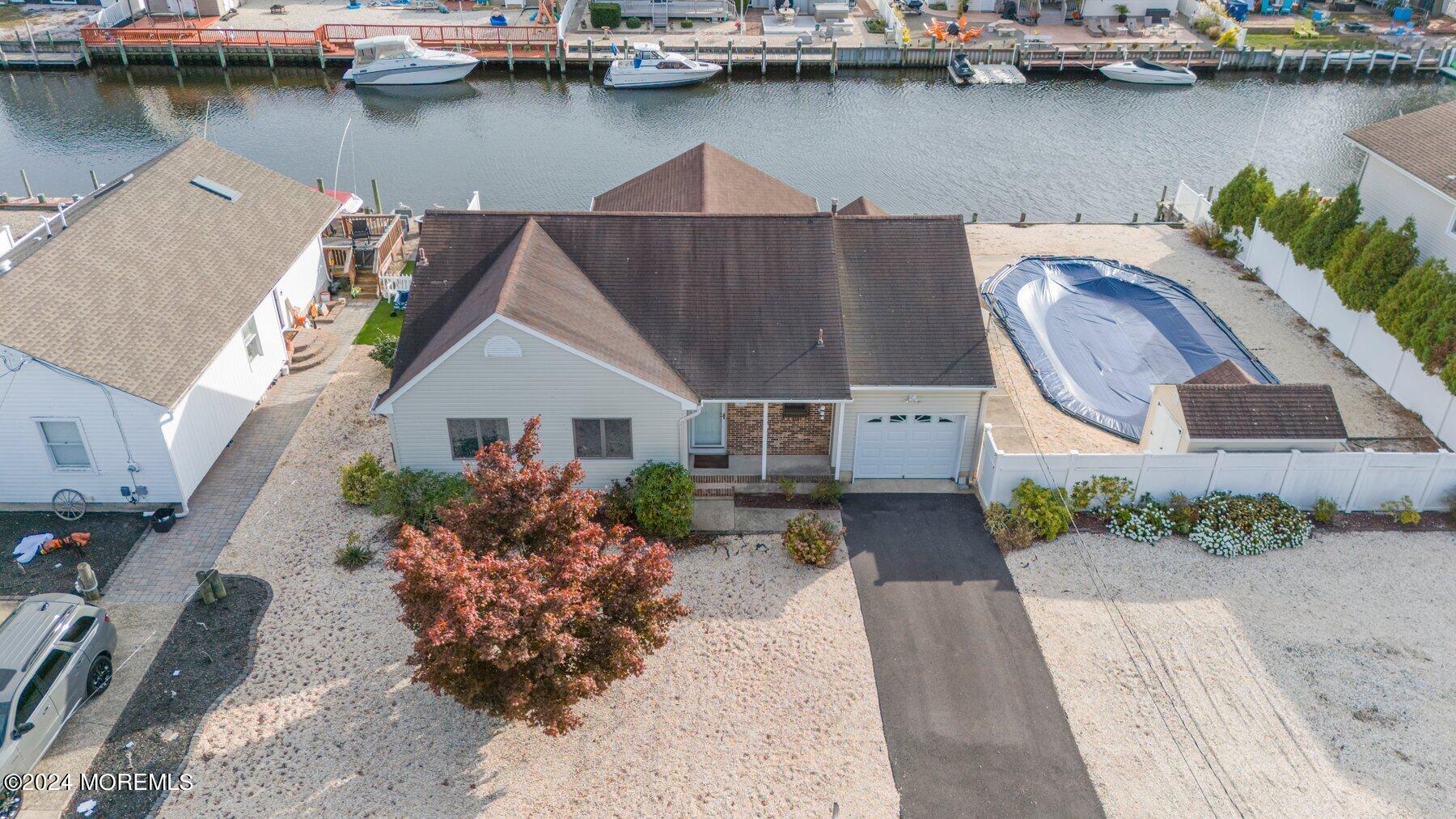 615 Bowsprit Point, Lanoka Harbor, New Jersey image 1