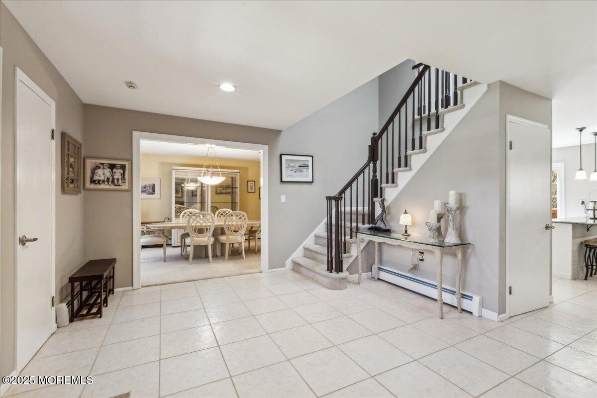 1 Wendi Way, Manalapan, New Jersey image 6