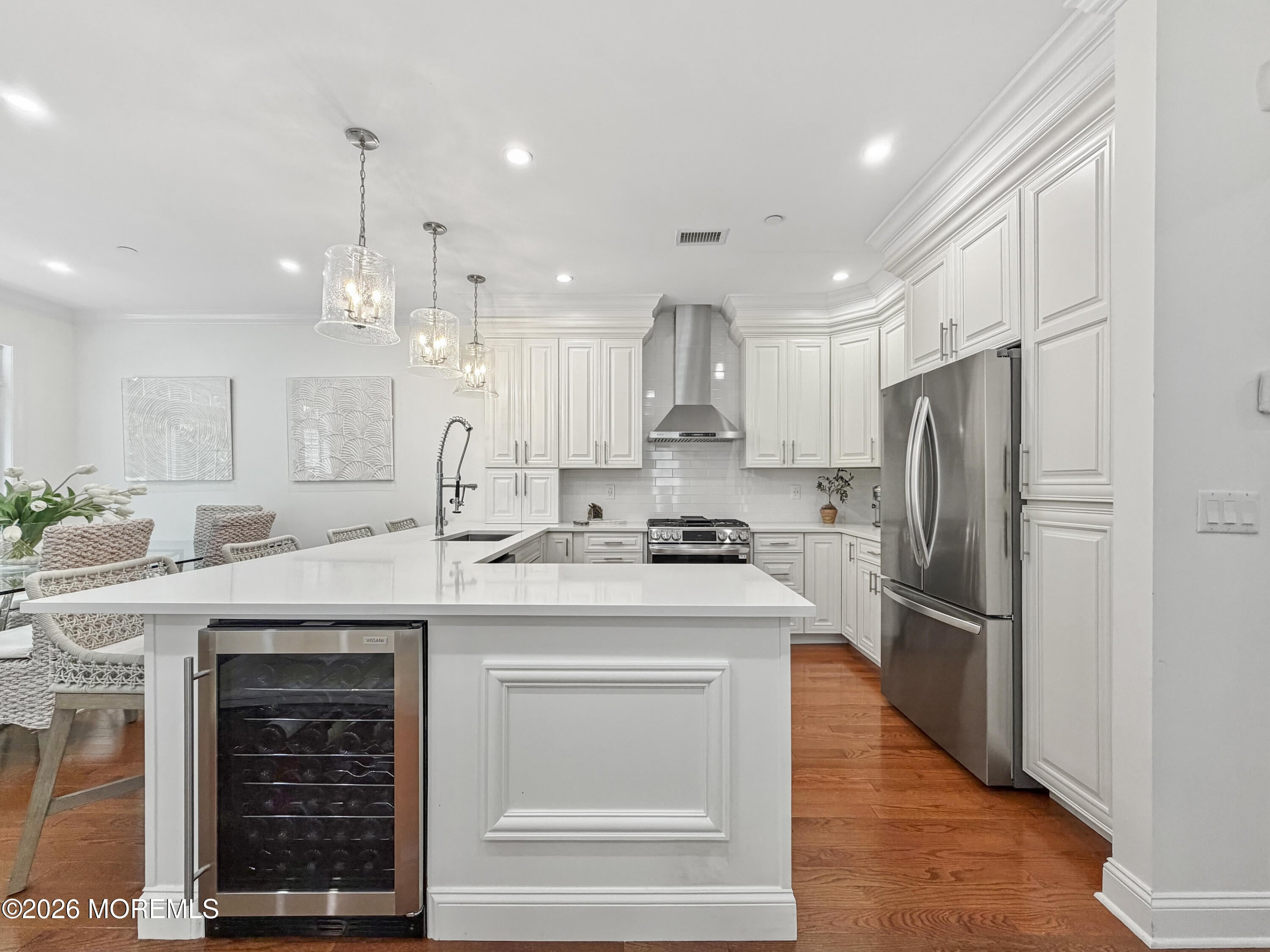6 Cottrell Court