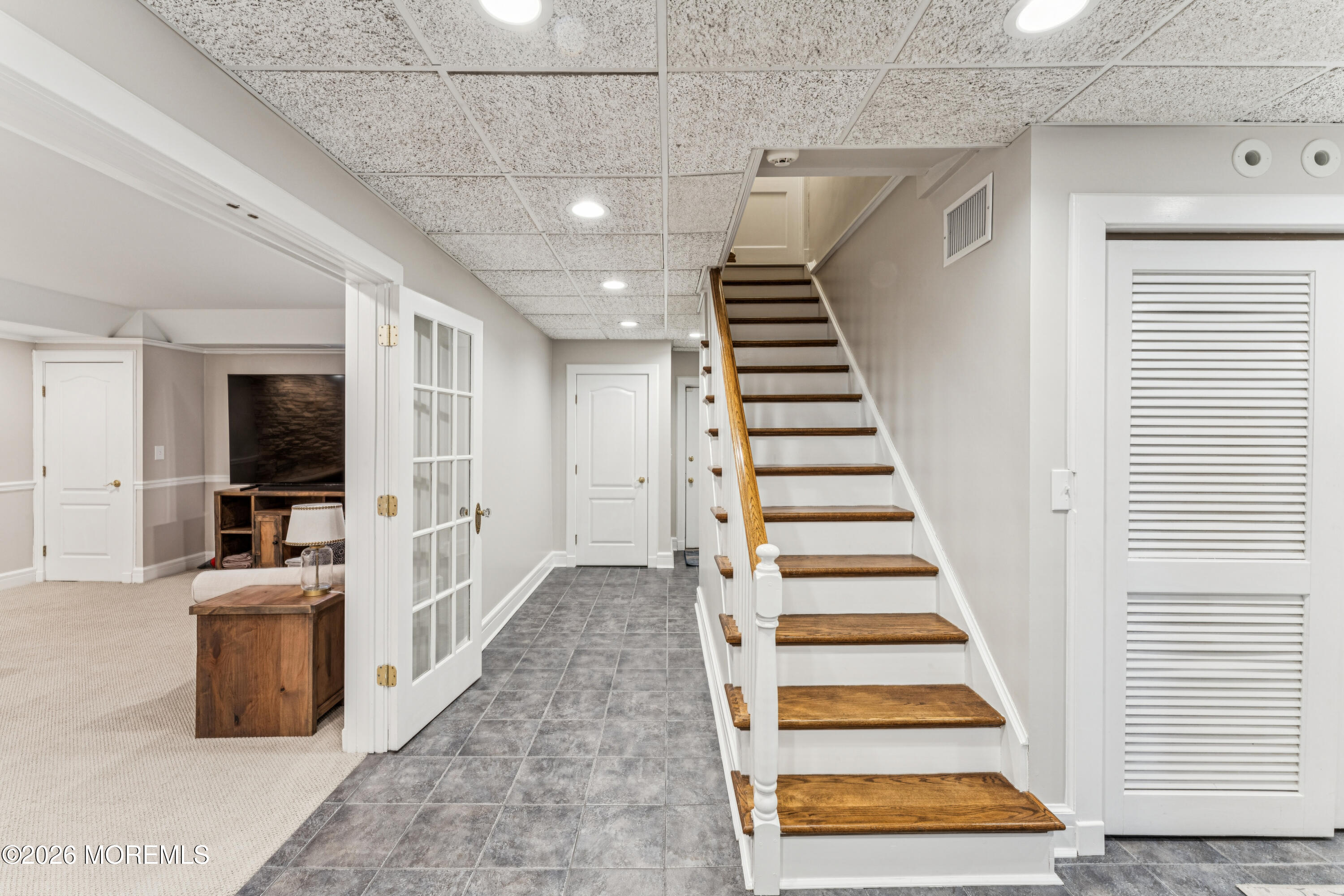 Mountainside, New Jersey, 07092, United States, 5 Bedrooms Bedrooms, ,6 BathroomsBathrooms,Residential,Active,2023935