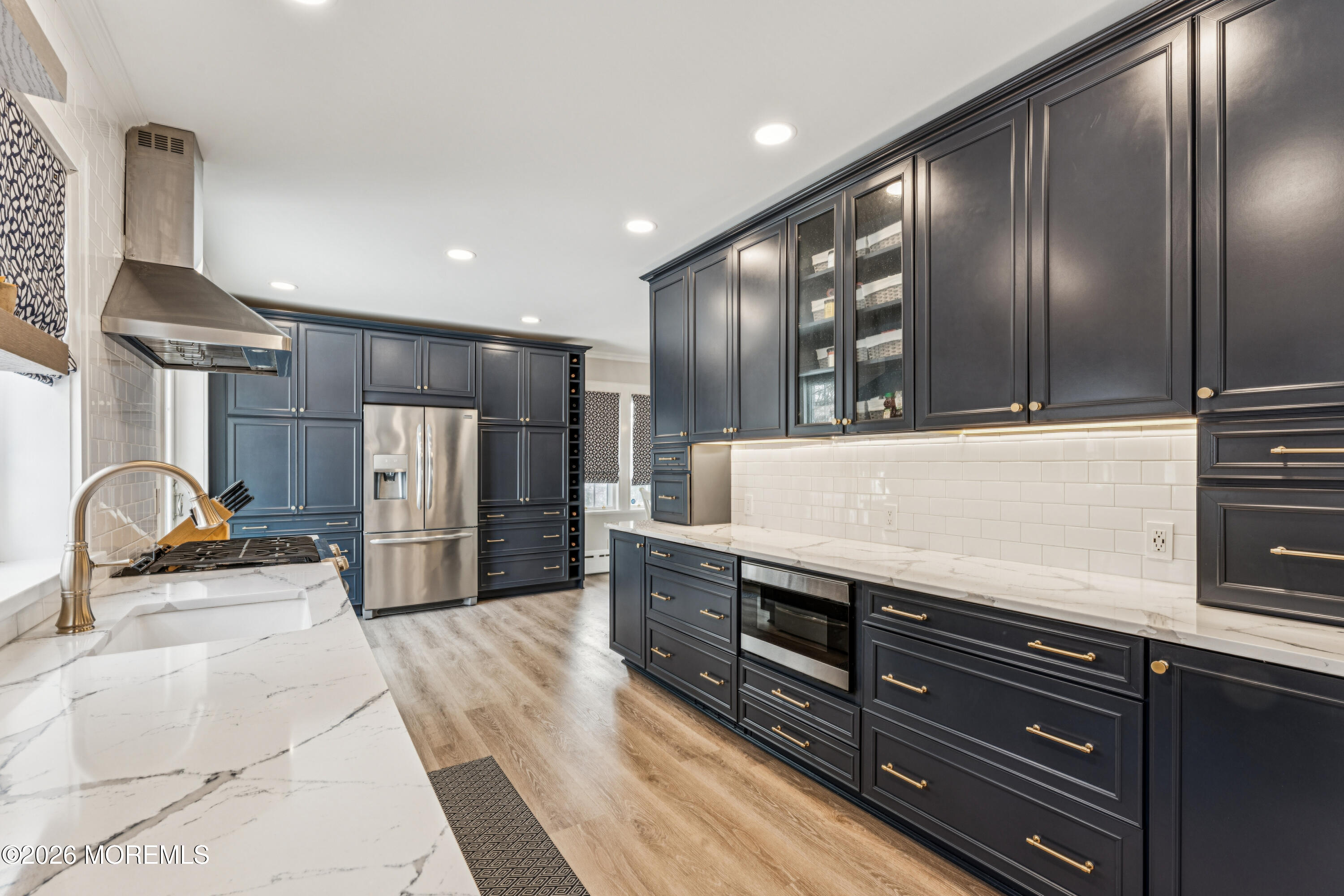 Mountainside, New Jersey, 07092, United States, 5 Bedrooms Bedrooms, ,6 BathroomsBathrooms,Residential,Active,2023935
