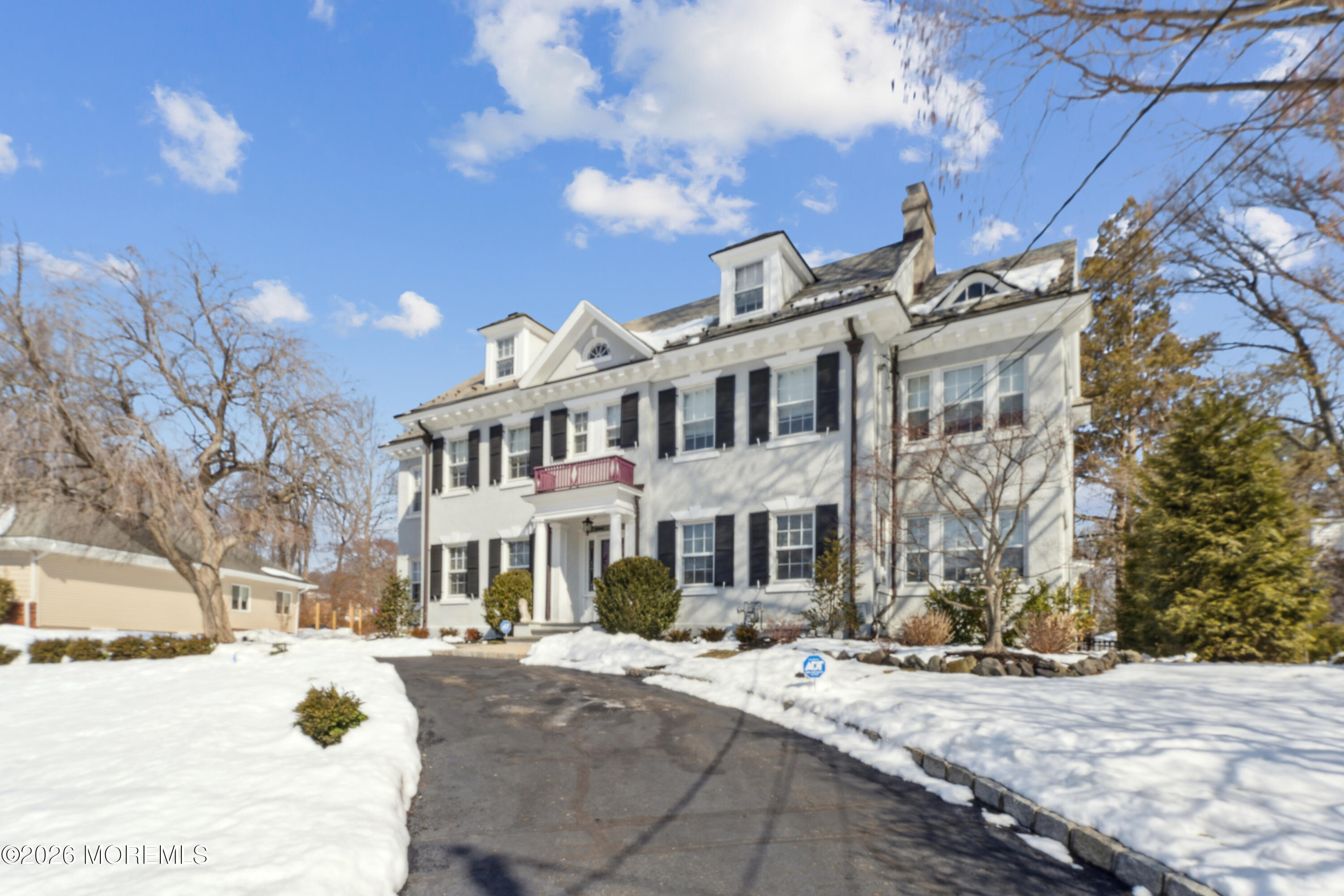 Mountainside, New Jersey, 07092, United States, 5 Bedrooms Bedrooms, ,6 BathroomsBathrooms,Residential,Active,2023935