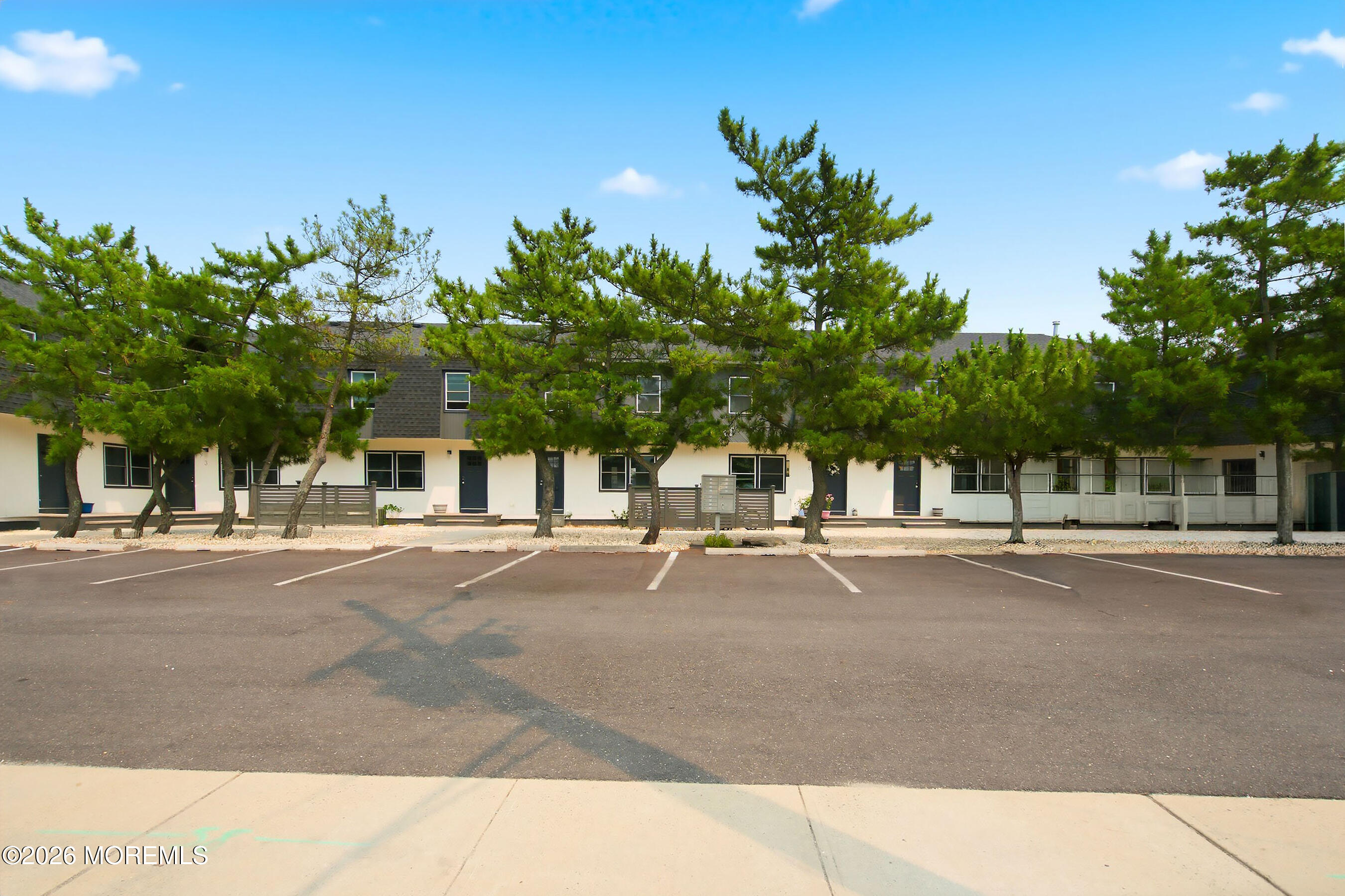 75 Grand Central Avenue 2