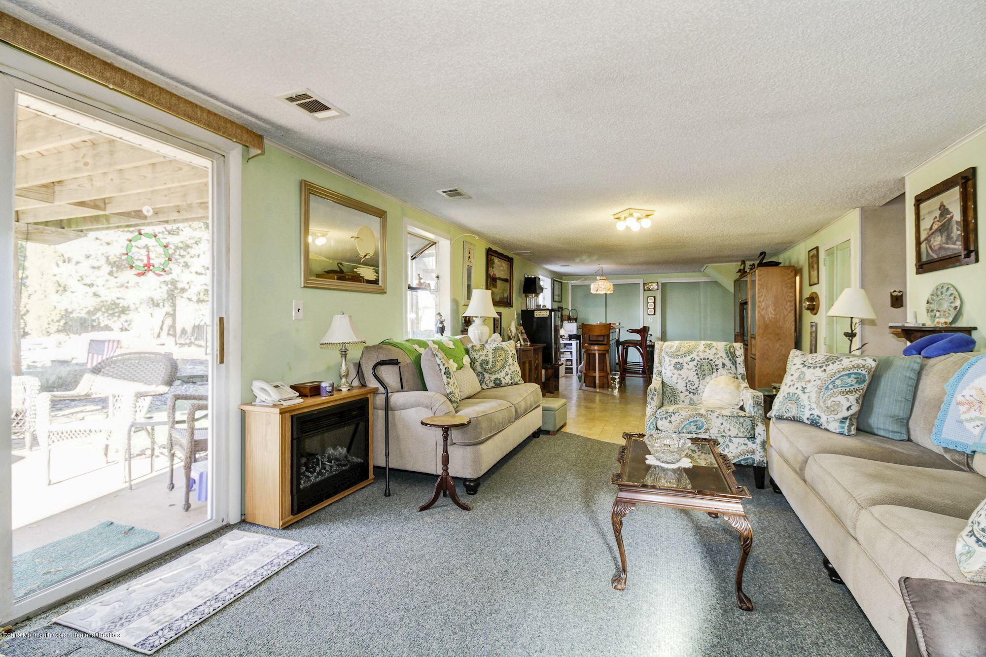 1403 Susan Lane, Point Pleasant, New Jersey image 21