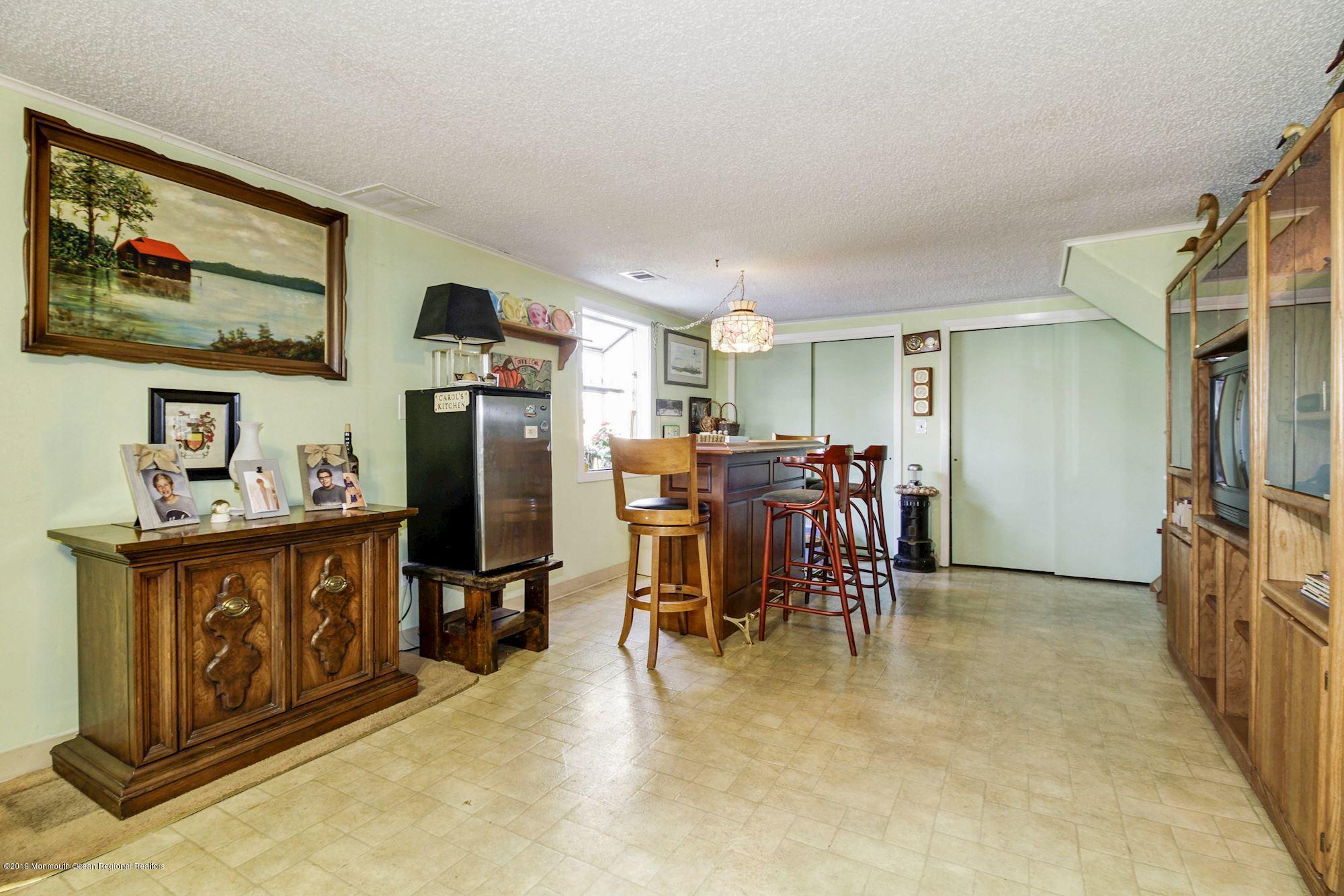 1403 Susan Lane, Point Pleasant, New Jersey image 23