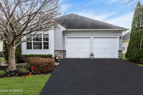 Photo of 3 Baldwin Drive, Manchester, NJ 08759 (MLS # 22535642)