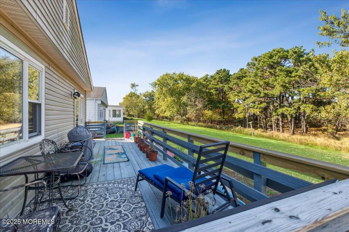 Toms River, New Jersey 08757, United States, 2 Bedrooms Bedrooms, ,2 BathroomsBathrooms,Residential,Active,230329