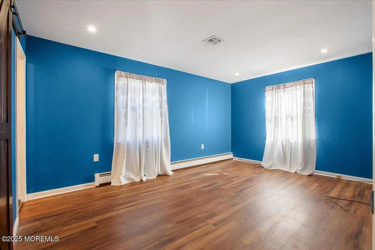 Toms River, New Jersey 08757, United States, 2 Bedrooms Bedrooms, ,2 BathroomsBathrooms,Residential,Active,230329