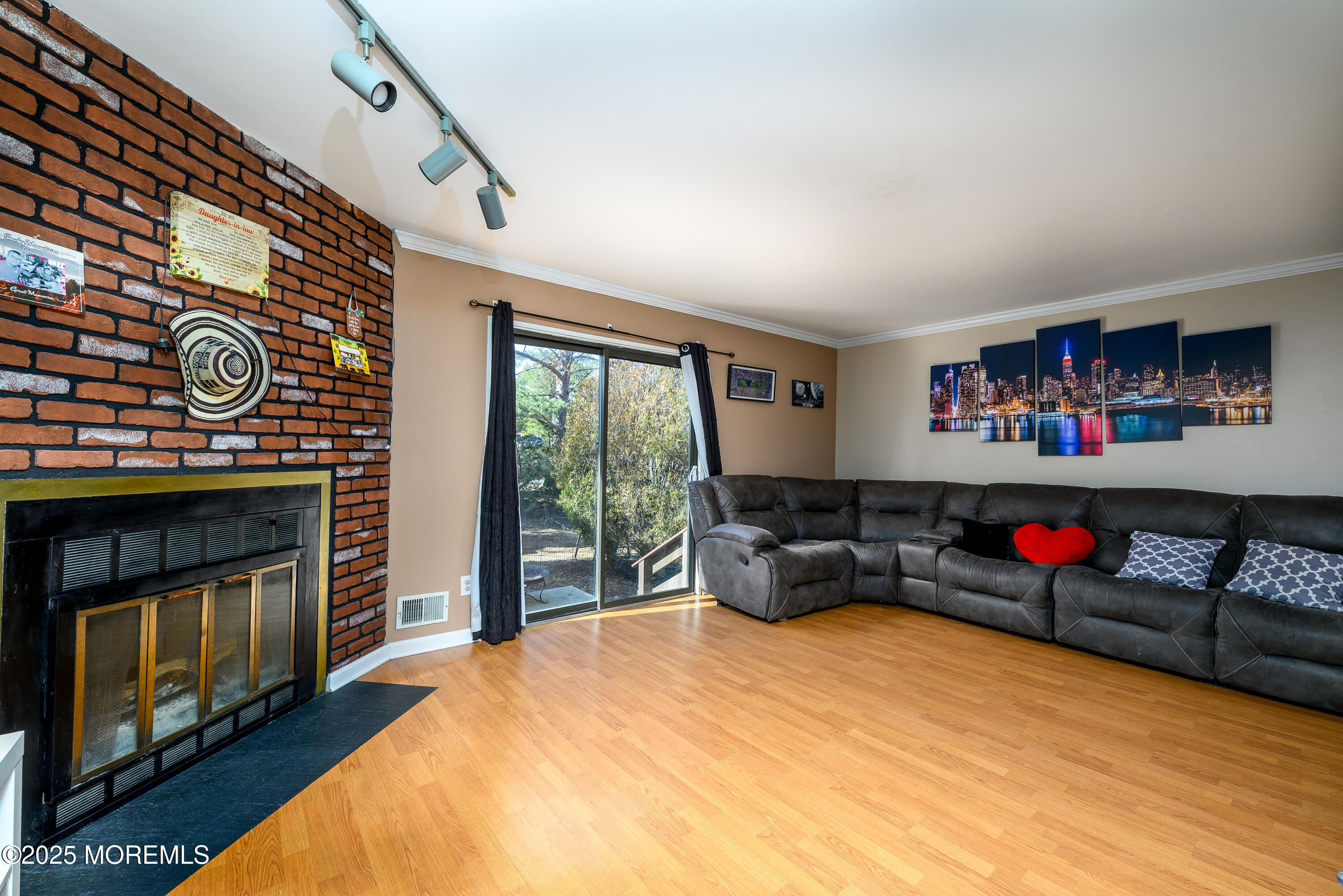 121 Bowne Court #49, Matawan, New Jersey image 9