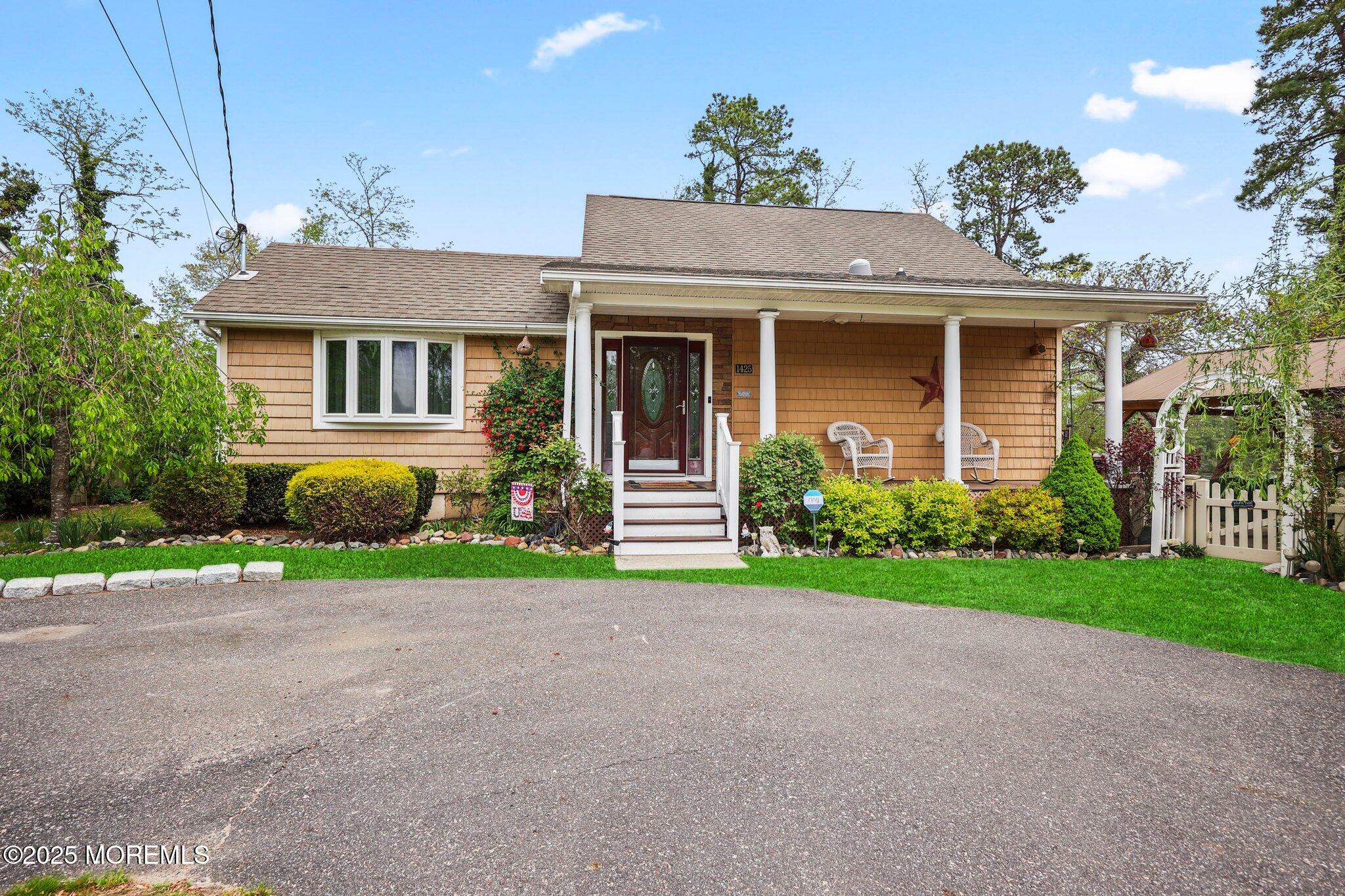 1425 Amsterdam Avenue, Toms River, New Jersey image 6