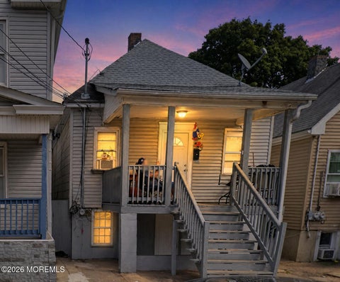 Multifamily For Sale - 187 Hale Street<br/> New Brunswick, NJ 08901