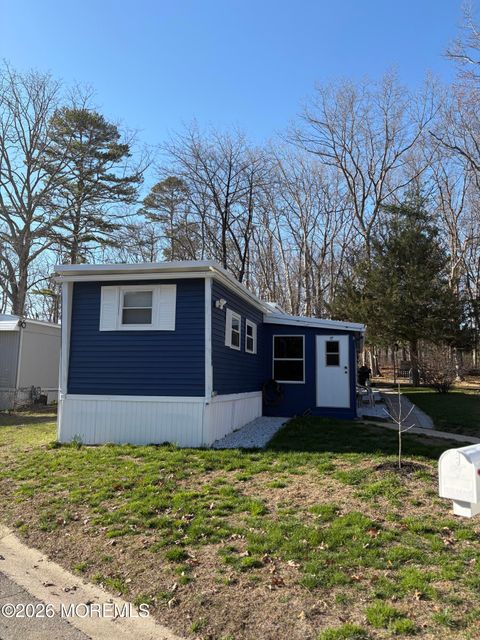 17 Roberts Road Toms River NJ 08755