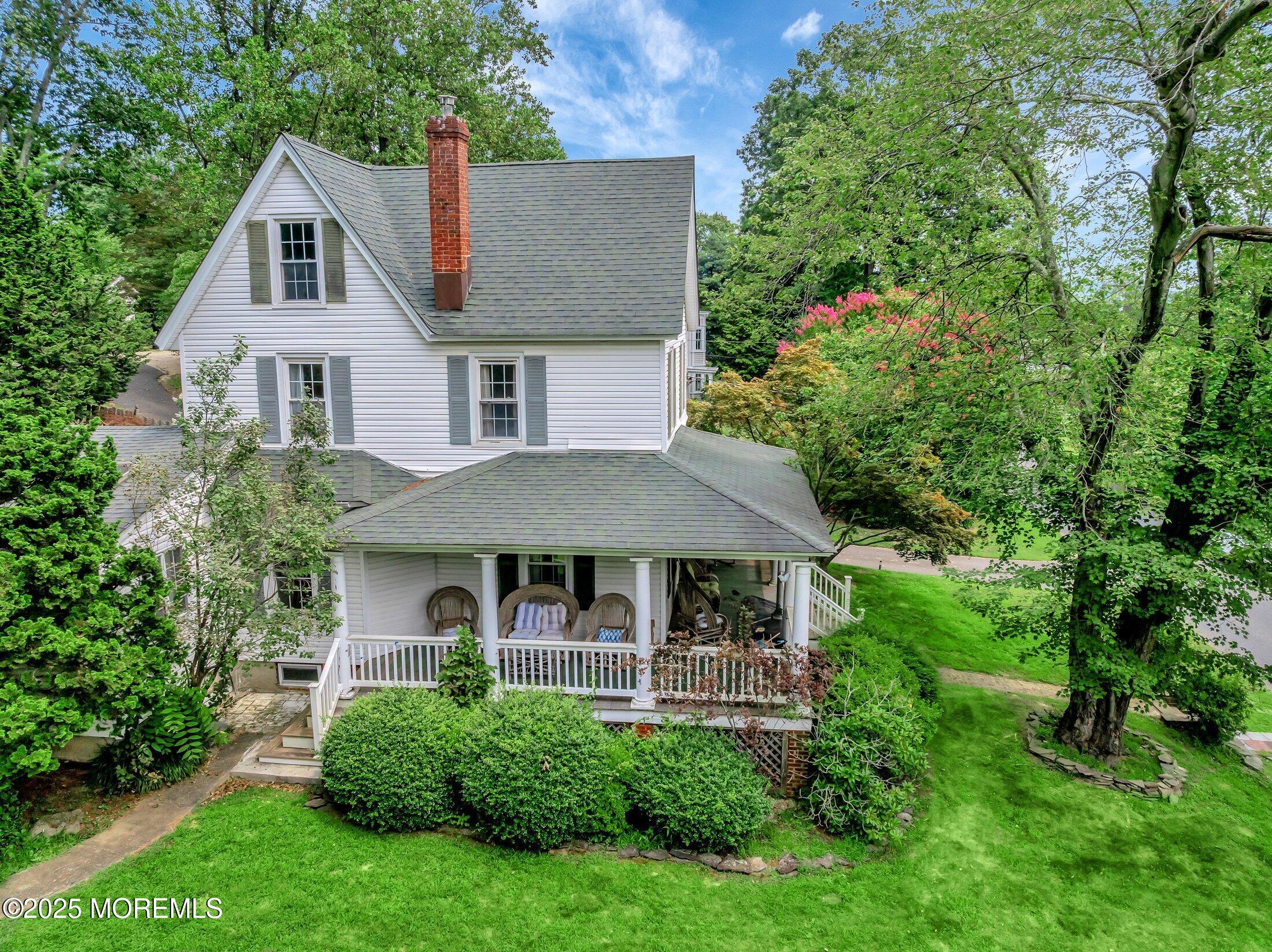 185 Monmouth Avenue