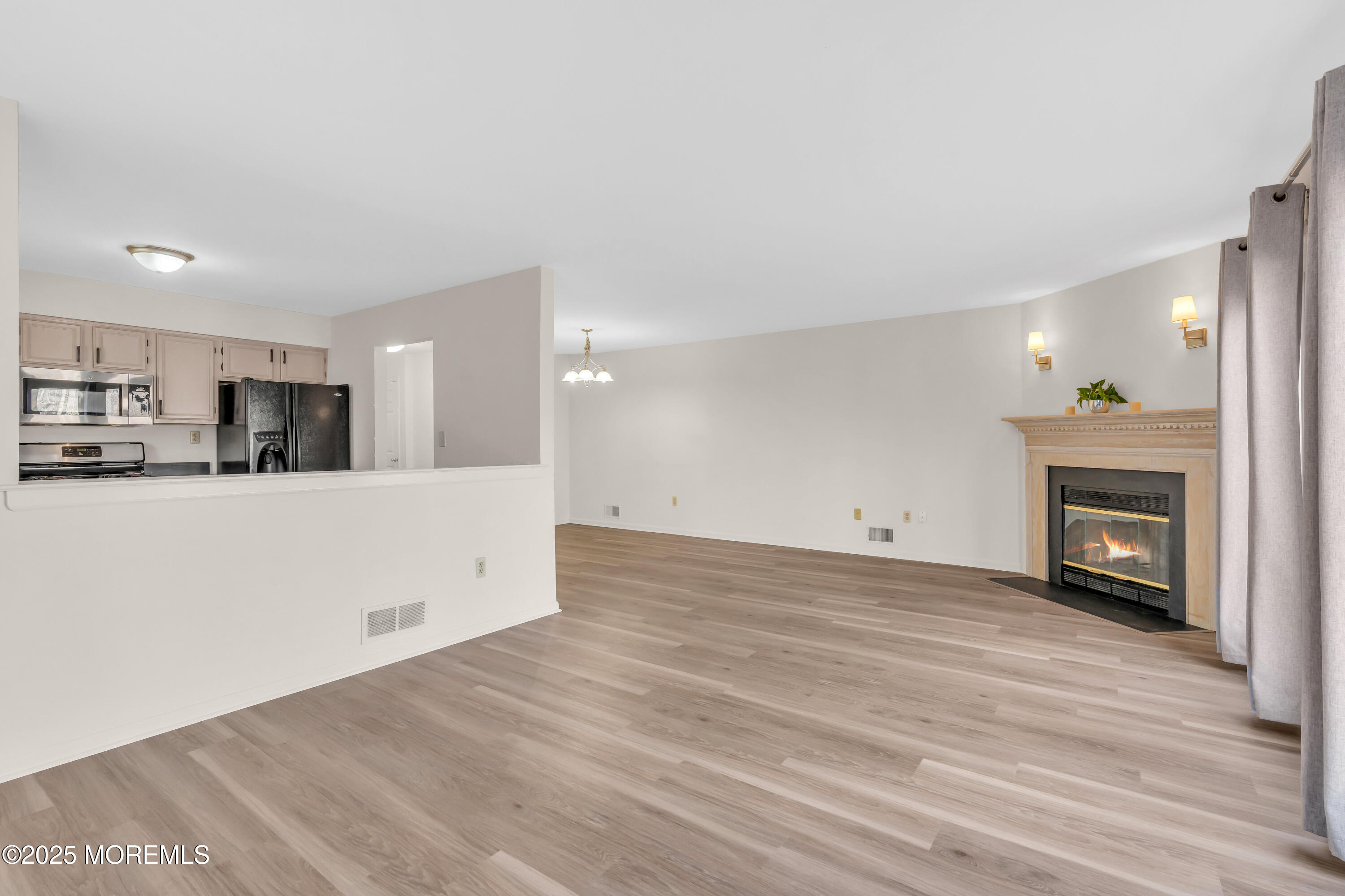 29 Maria Court, Holmdel, New Jersey image 11