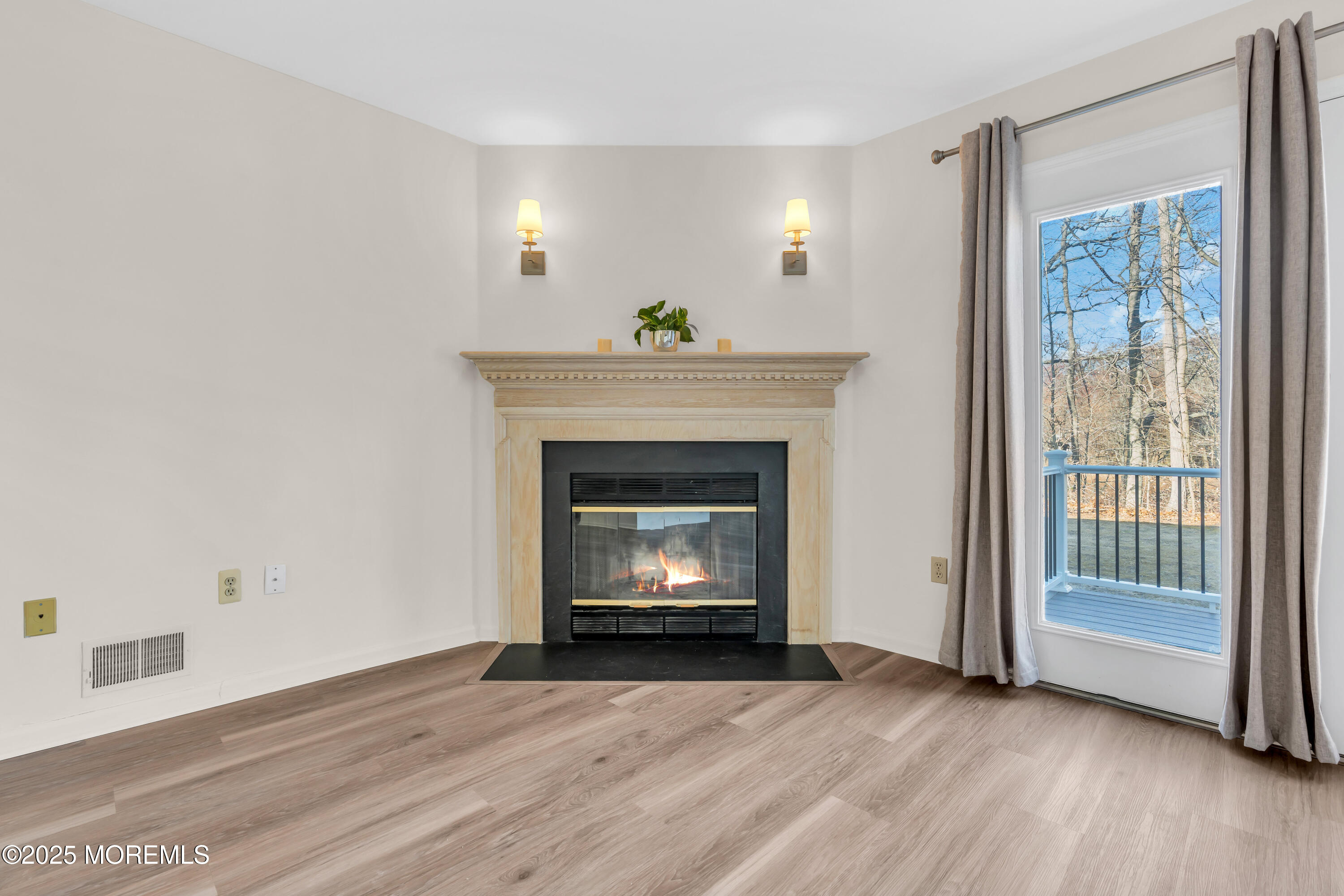 29 Maria Court, Holmdel, New Jersey image 8