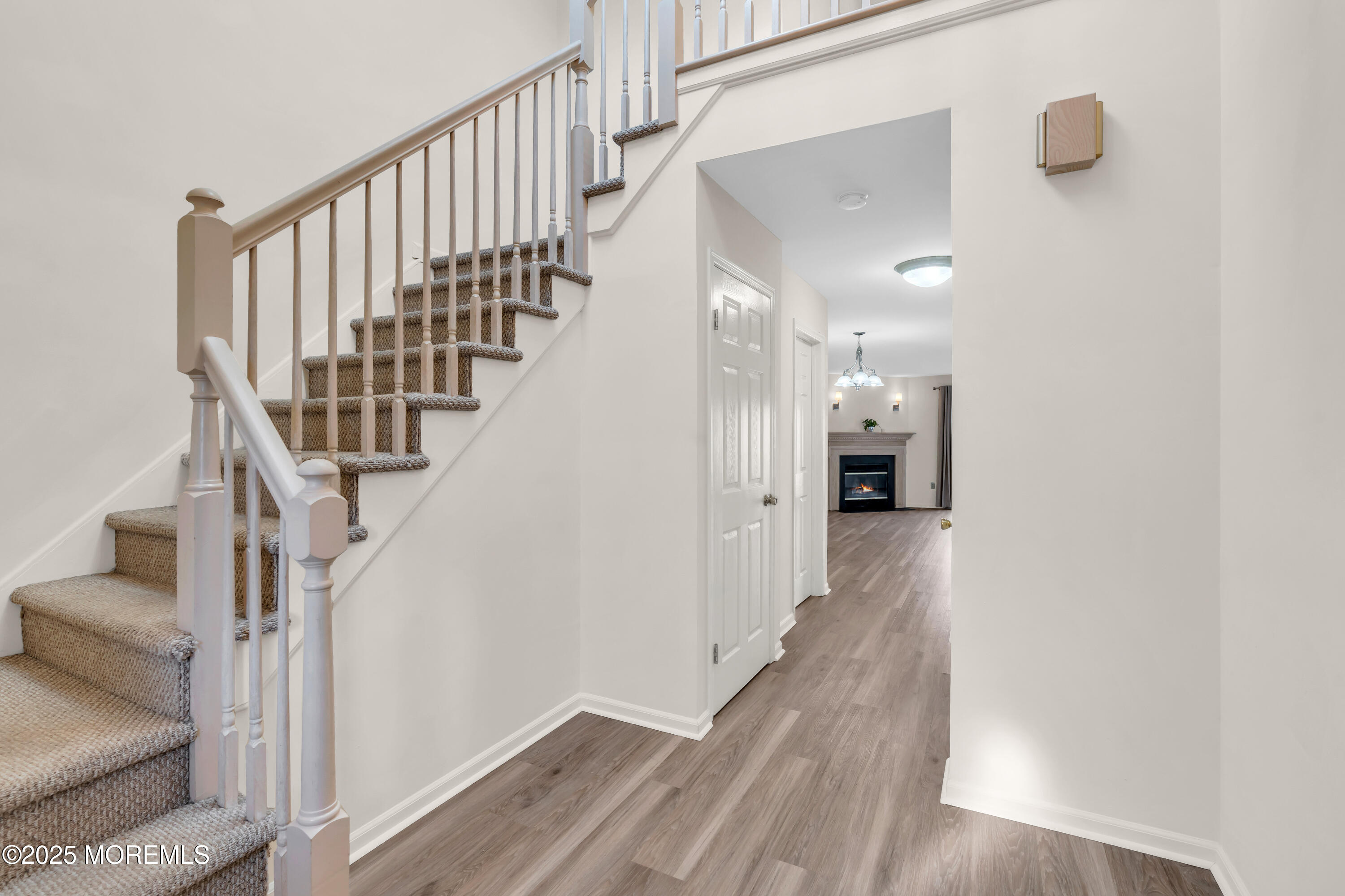 29 Maria Court, Holmdel, New Jersey image 3