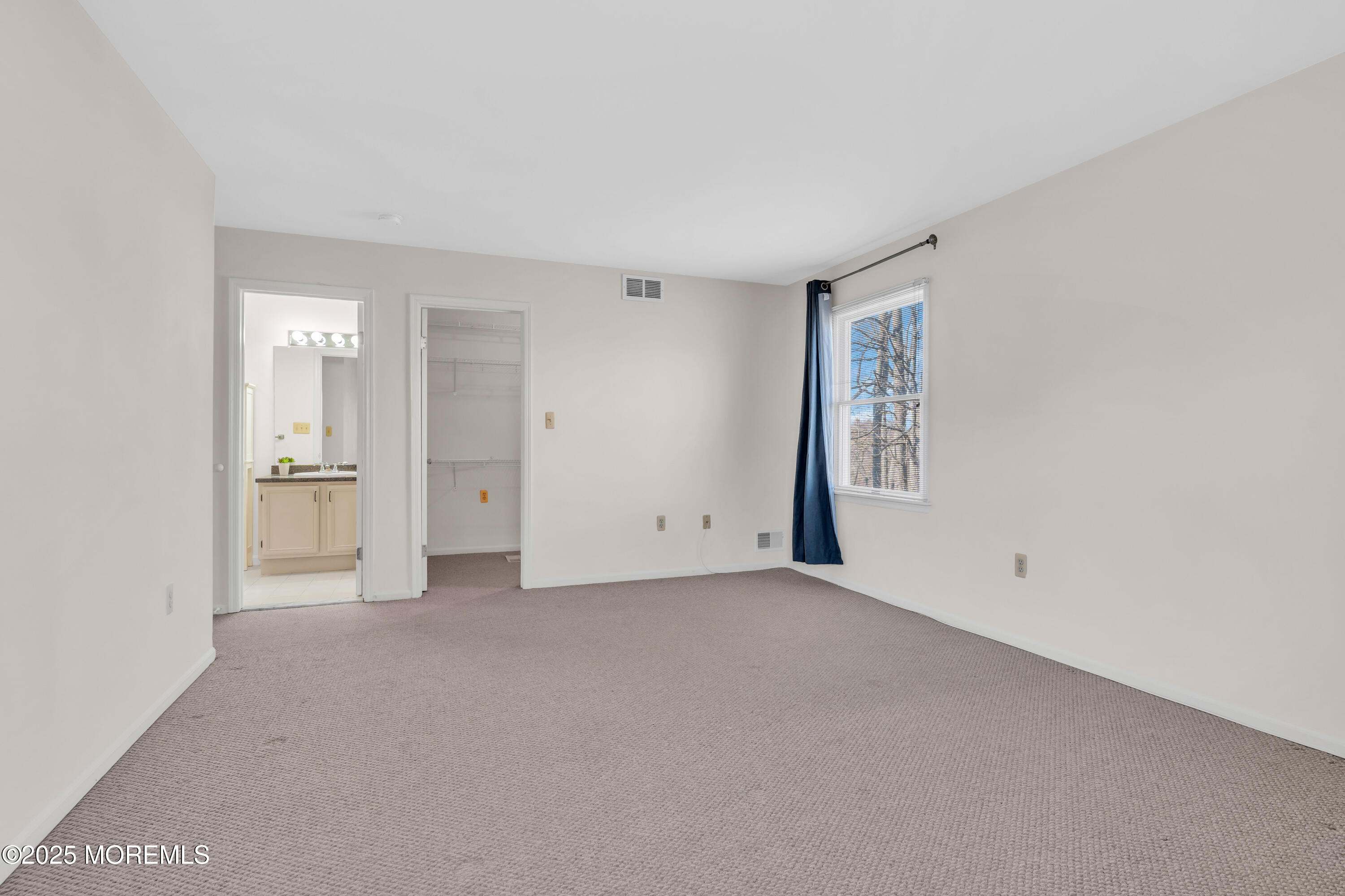 29 Maria Court, Holmdel, New Jersey image 17
