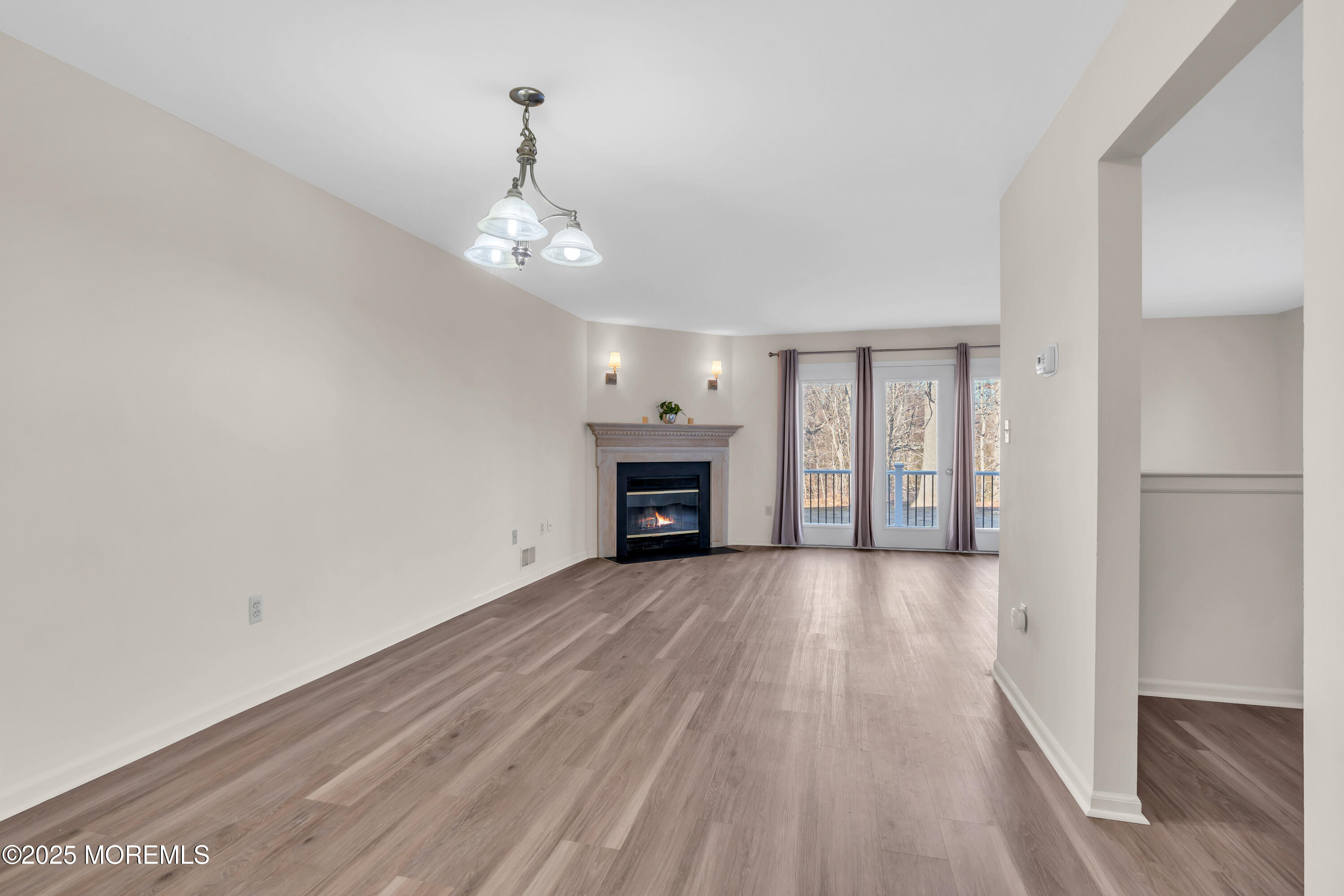 29 Maria Court, Holmdel, New Jersey image 4