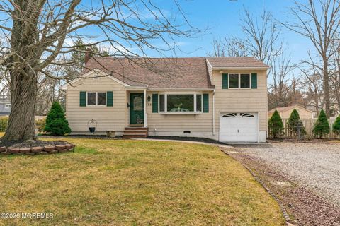 12 Karyn Terrace E Middletown NJ 07748