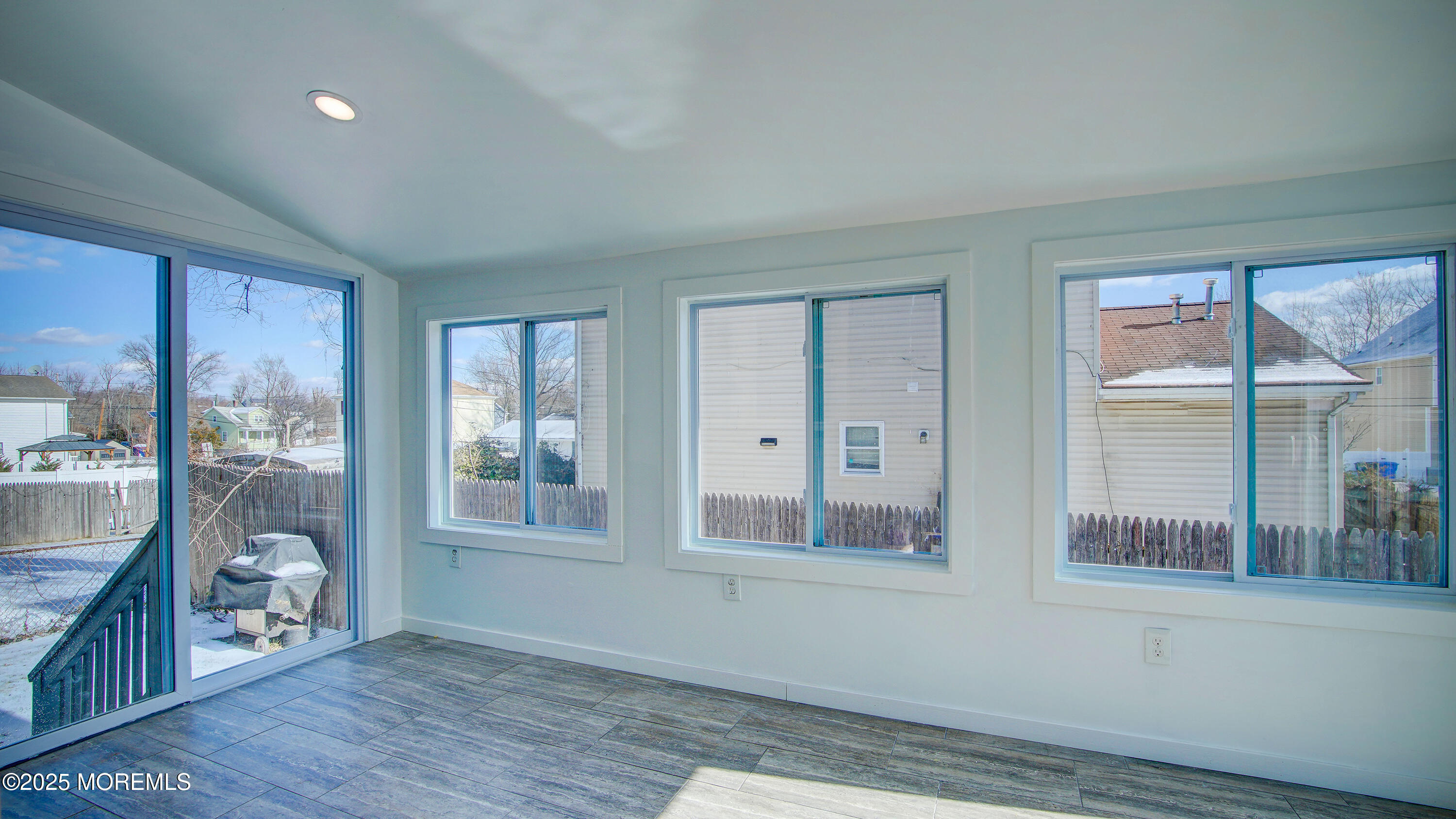 1066 S Mereline Avenue, Avenel, New Jersey image 11
