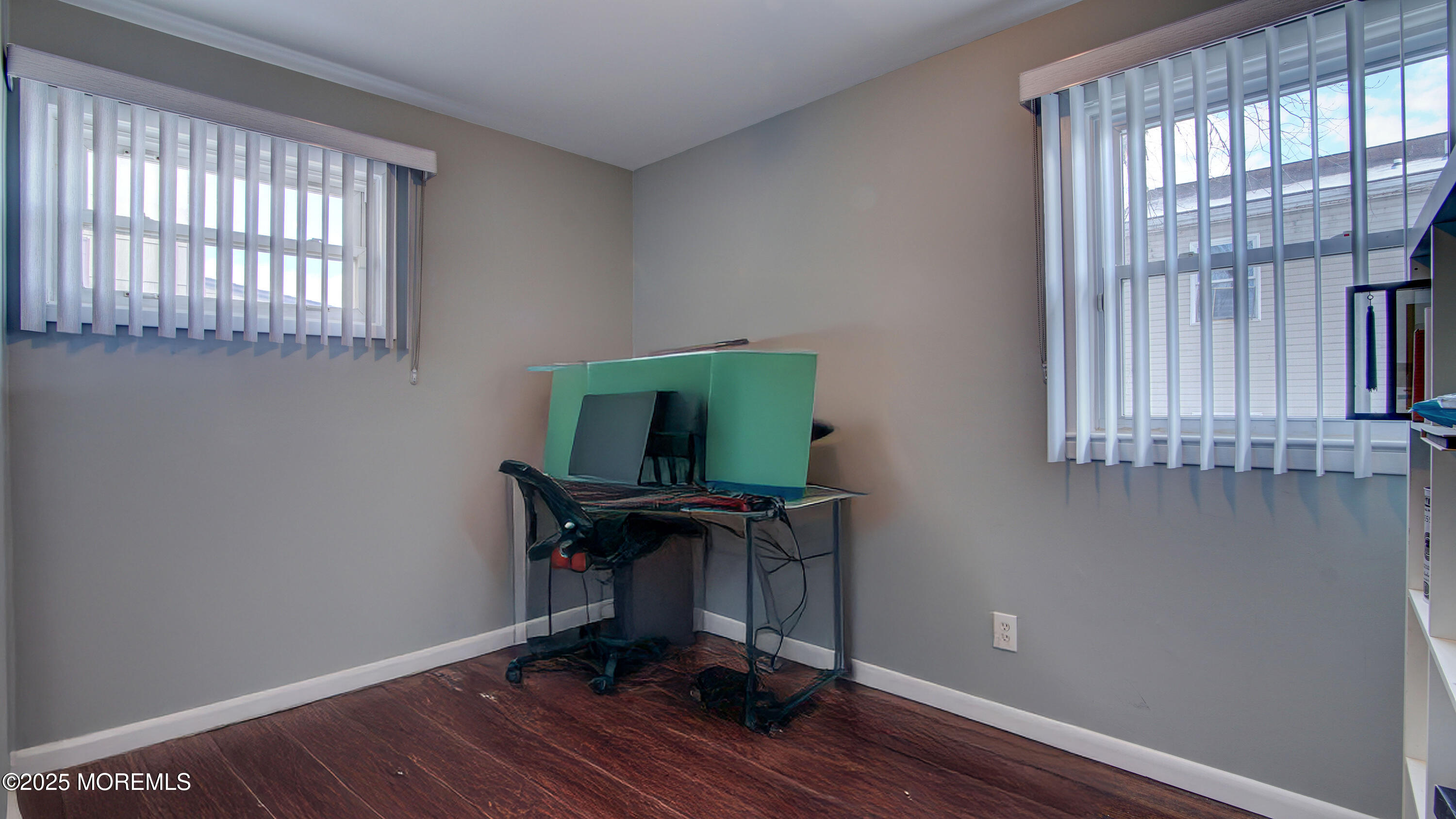 1066 S Mereline Avenue, Avenel, New Jersey image 18