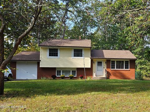 Photo of 148 Oak Pines Boulevard, Pemberton, NJ 08068 (MLS # 22531186)