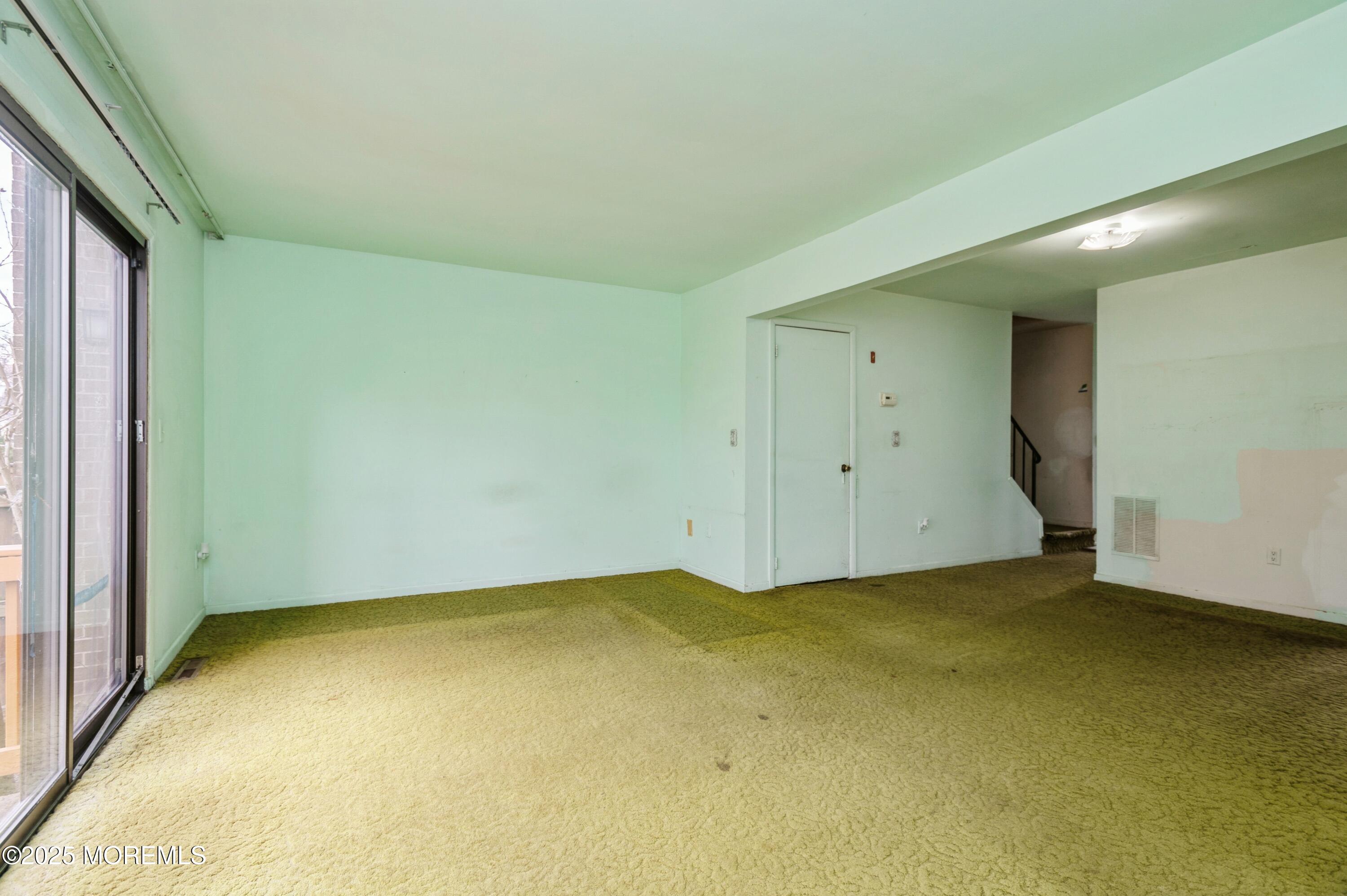 512 Fairfield Road, East Windsor, New Jersey image 5