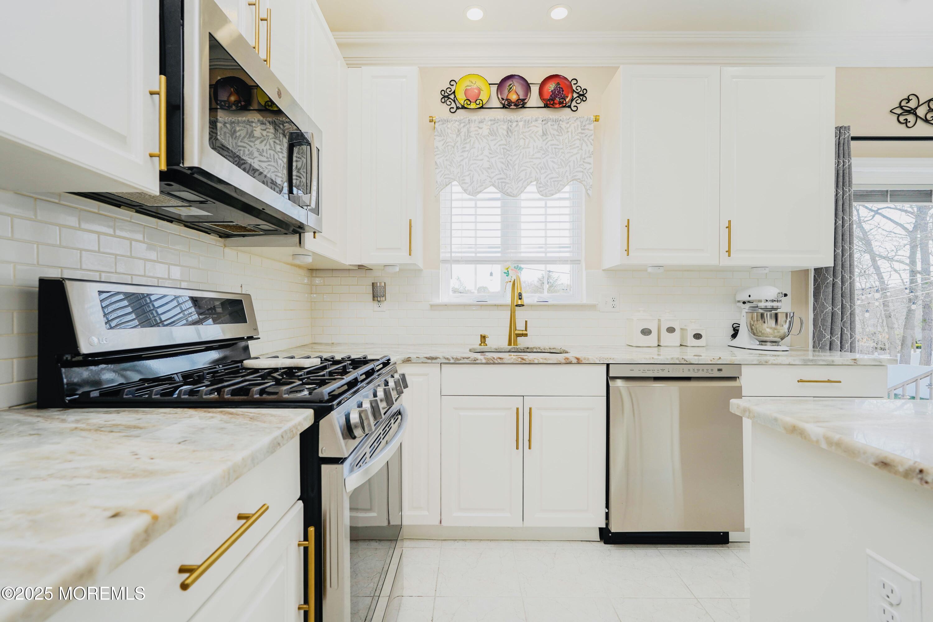19 Summerhill Avenue, Jackson, New Jersey image 22