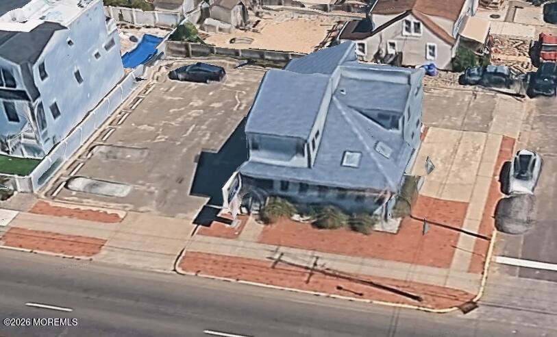 1118-1120 Long Beach Blvd.