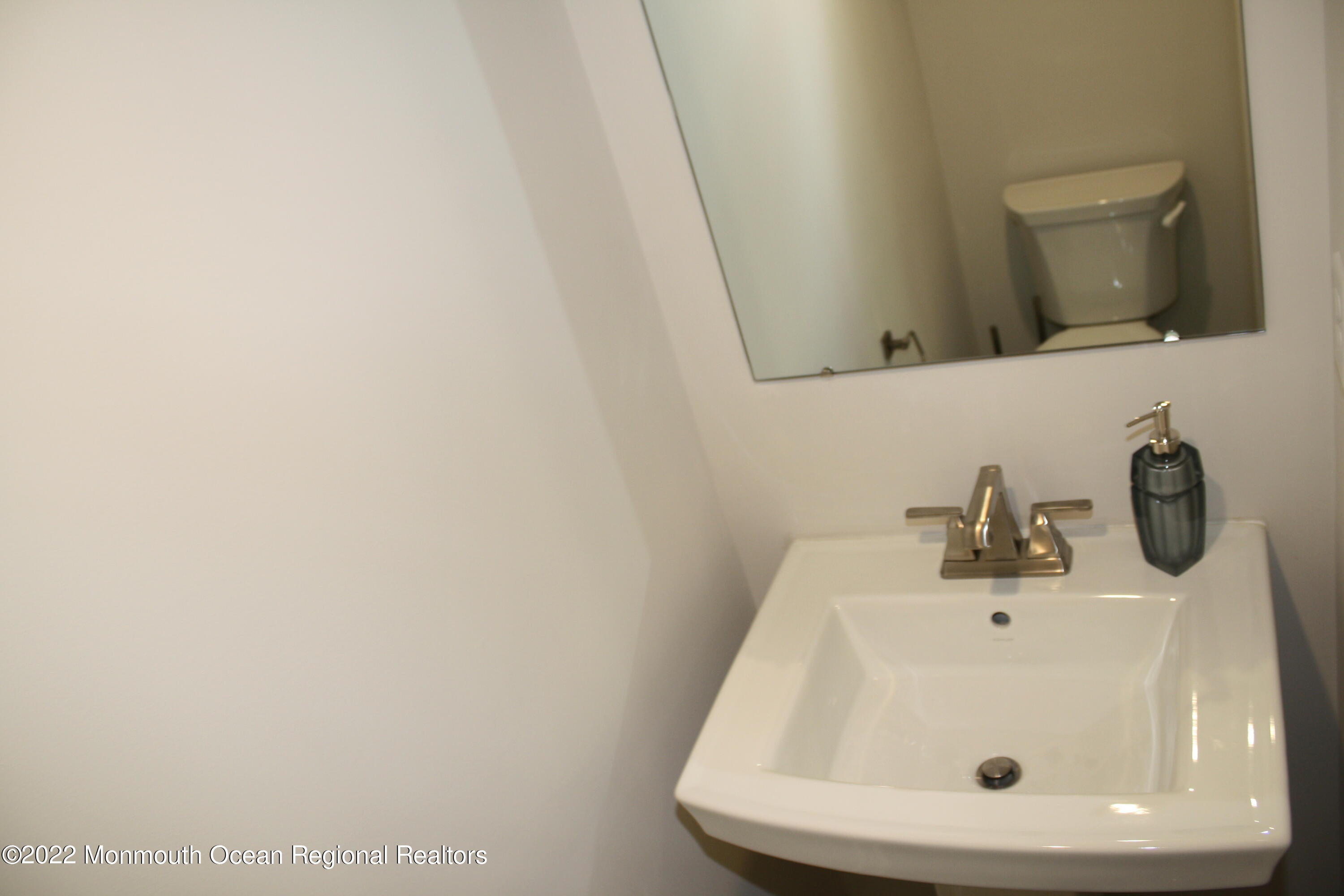 98 Anchor Way 298