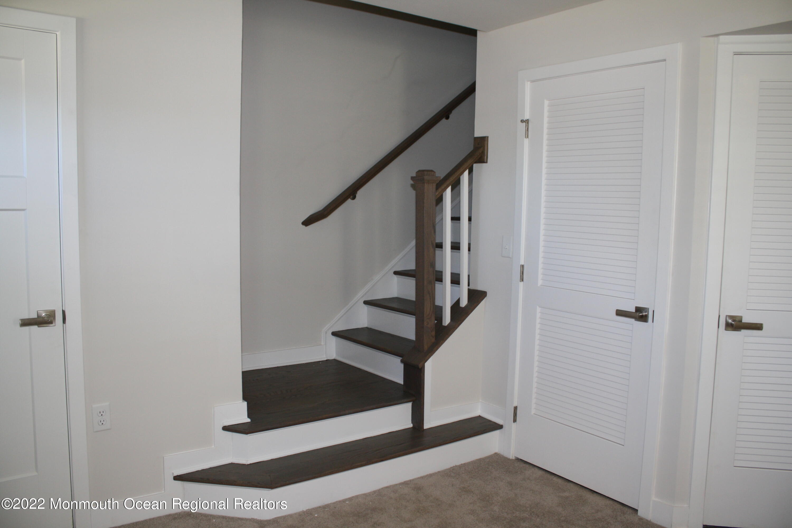 98 Anchor Way 298