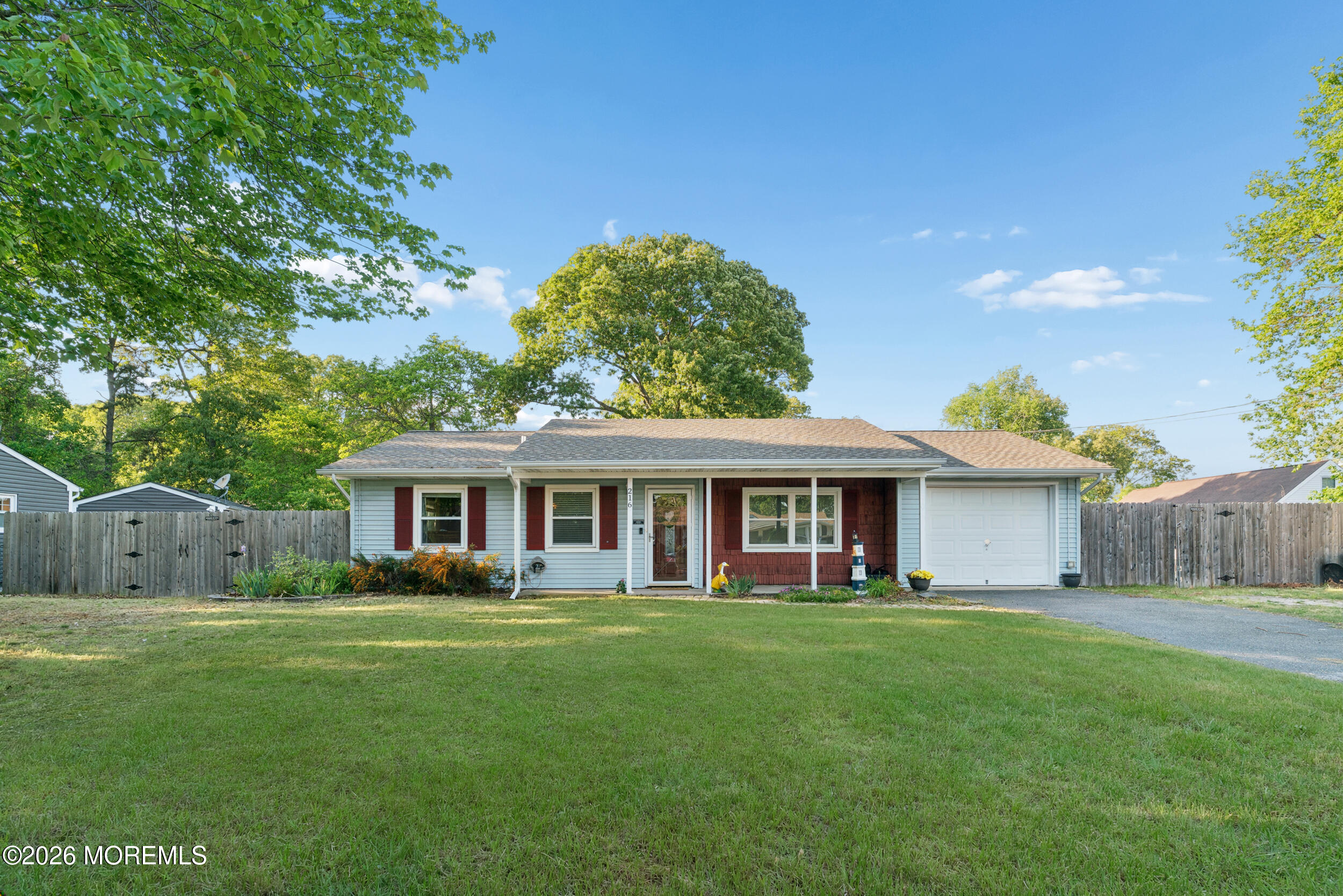 216 Sinclair Avenue