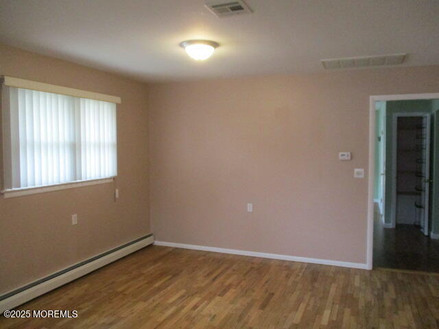 1662 Yorktowne Boulevard, Toms River, New Jersey image 6