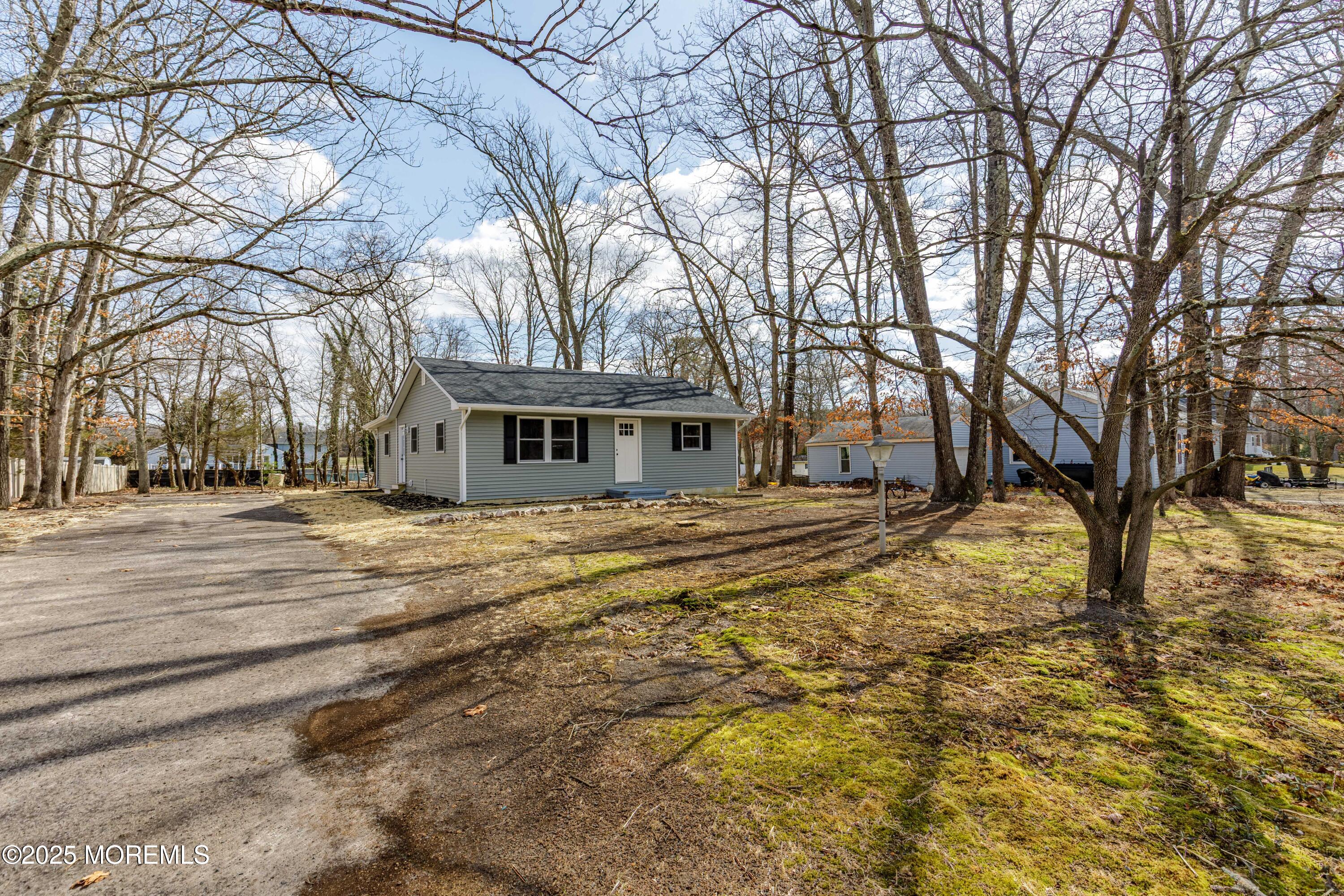 9 W Caines Drive, Cream Ridge, New Jersey image 12