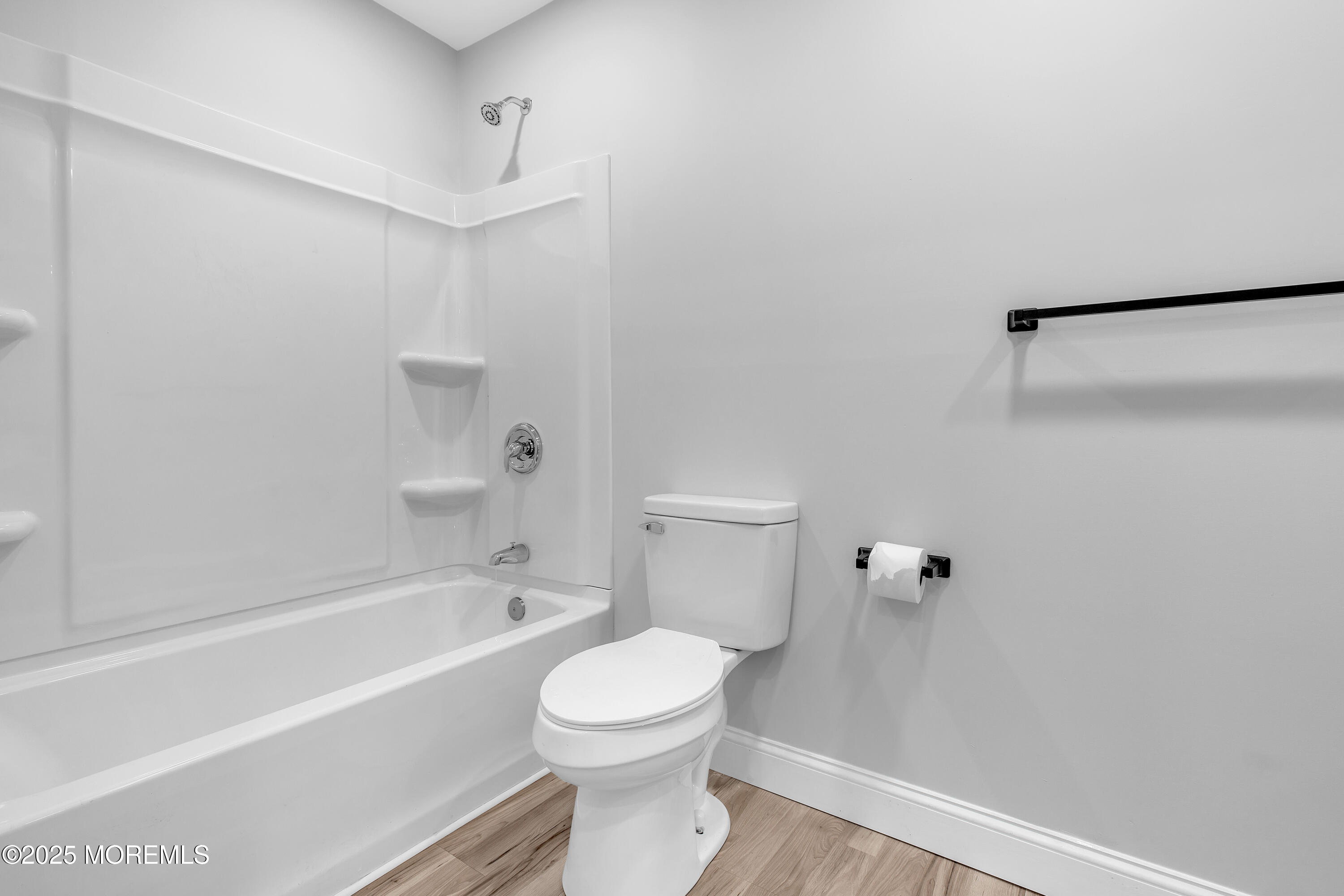 9 W Caines Drive, Cream Ridge, New Jersey image 14