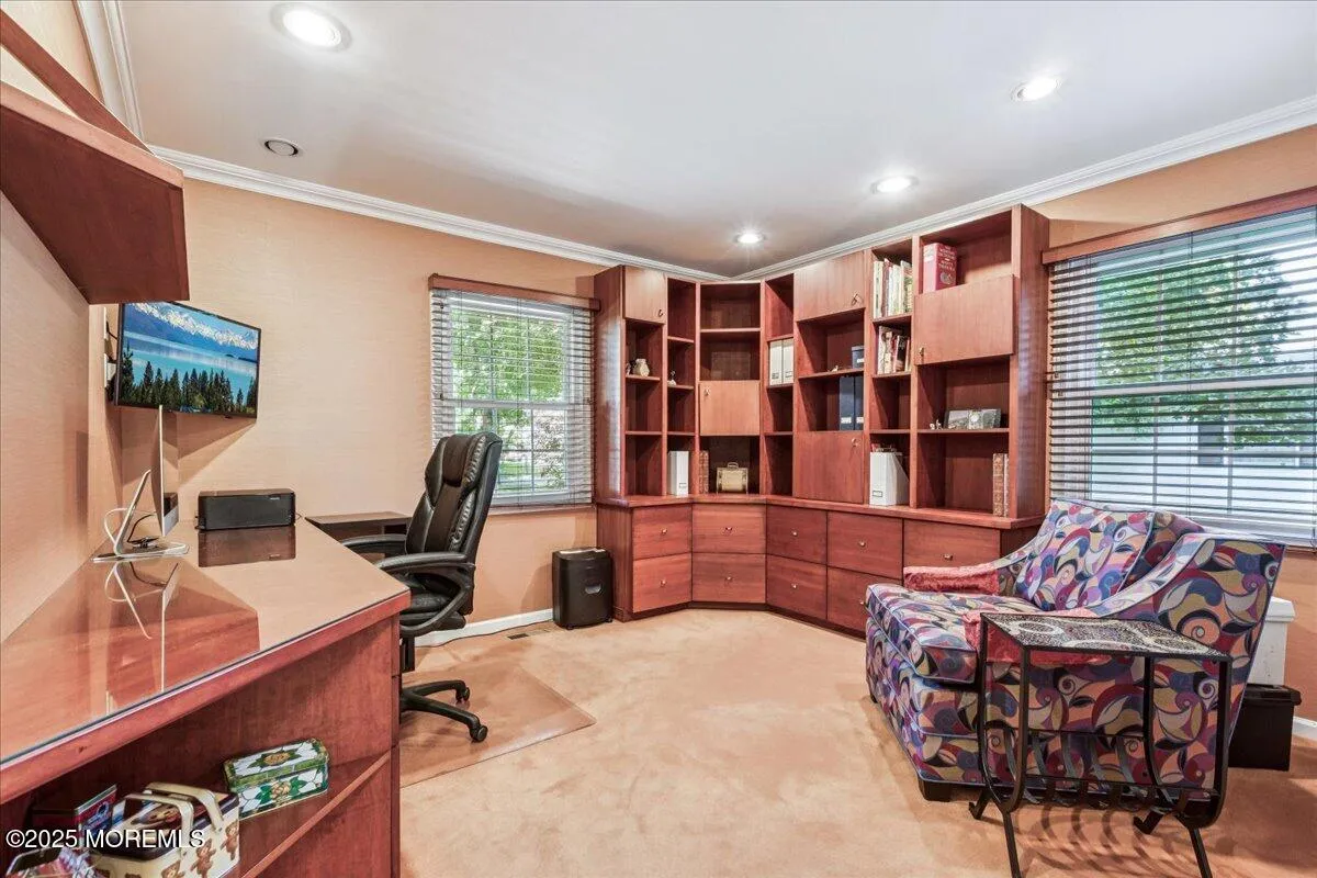 Manalapan, New Jersey 07726, United States, 4 Bedrooms Bedrooms, ,2 BathroomsBathrooms,Residential,Active,158487