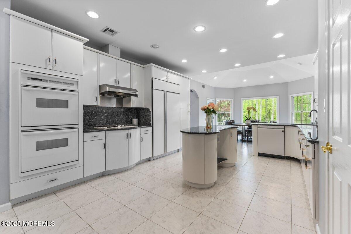818 Holmdel Road #B, Holmdel, New Jersey image 16
