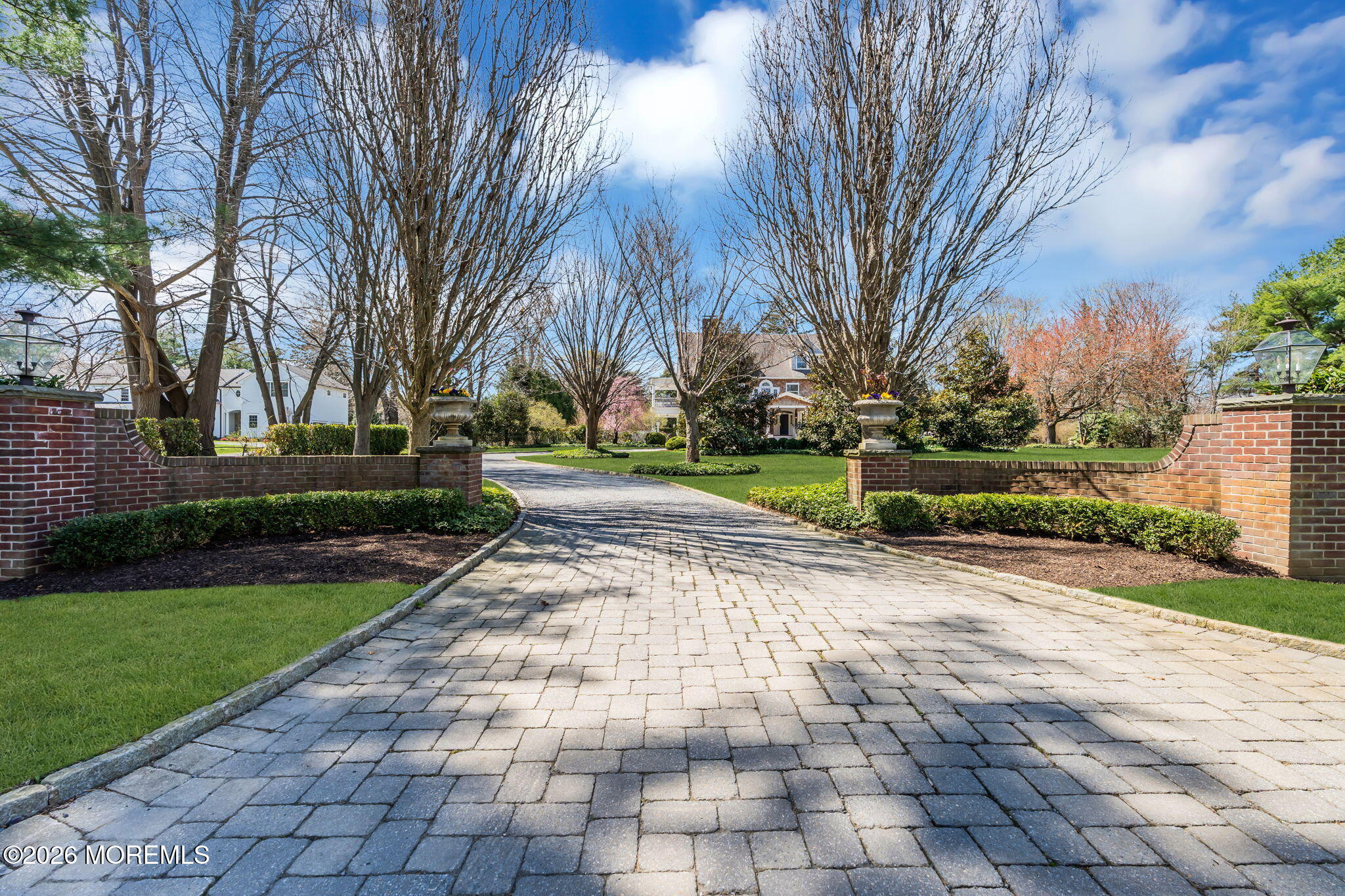 82 Buena Vista Avenue