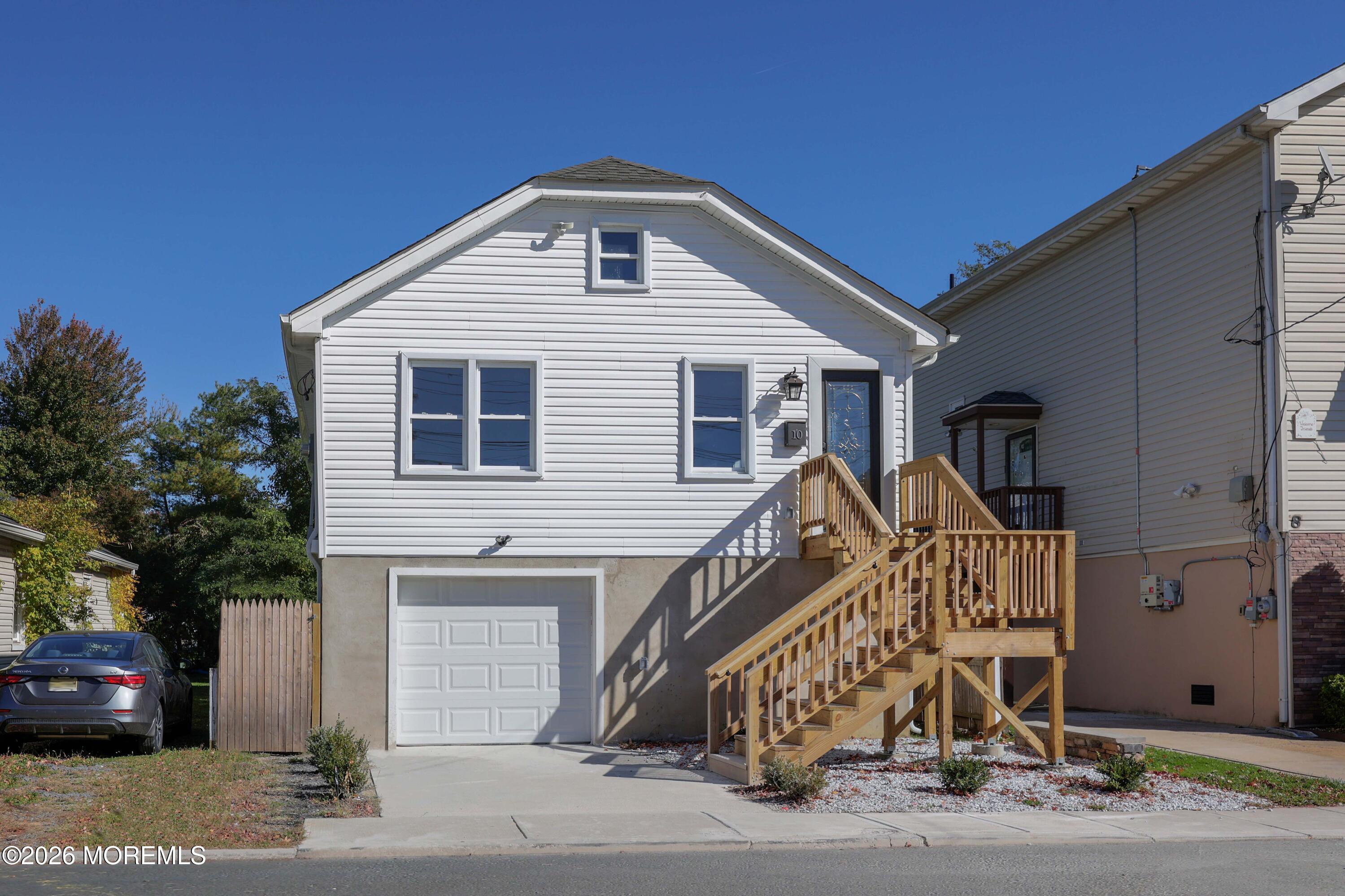 10 Lincoln Court