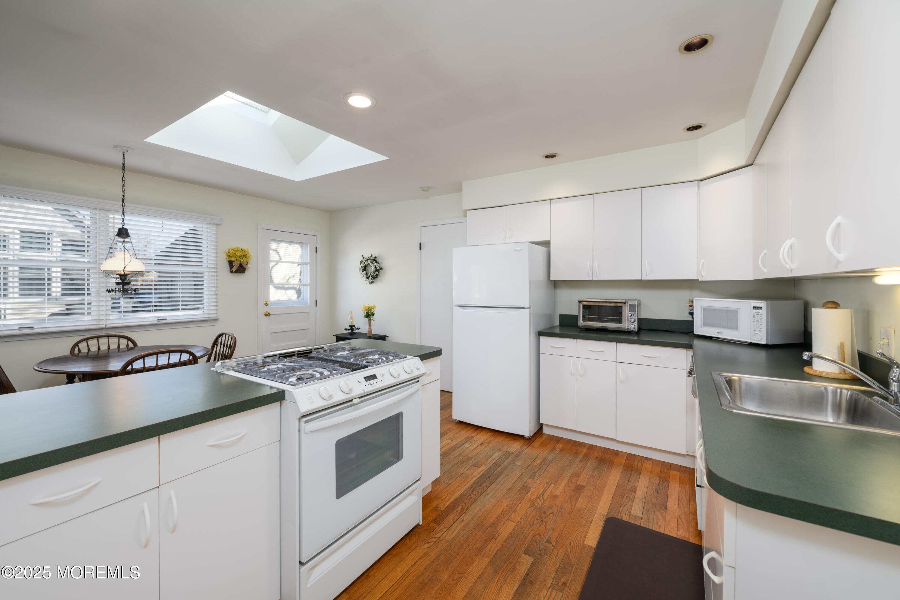 63 Asbury Avenue, Oceanport, New Jersey image 6