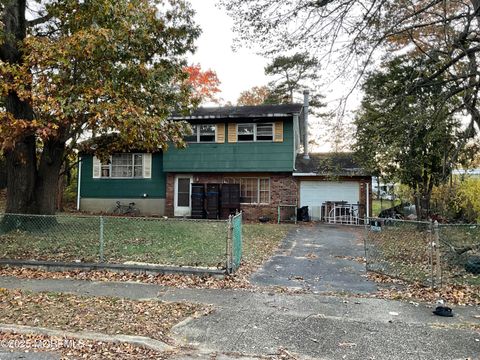 5 Illinois Avenue Jackson NJ 08527