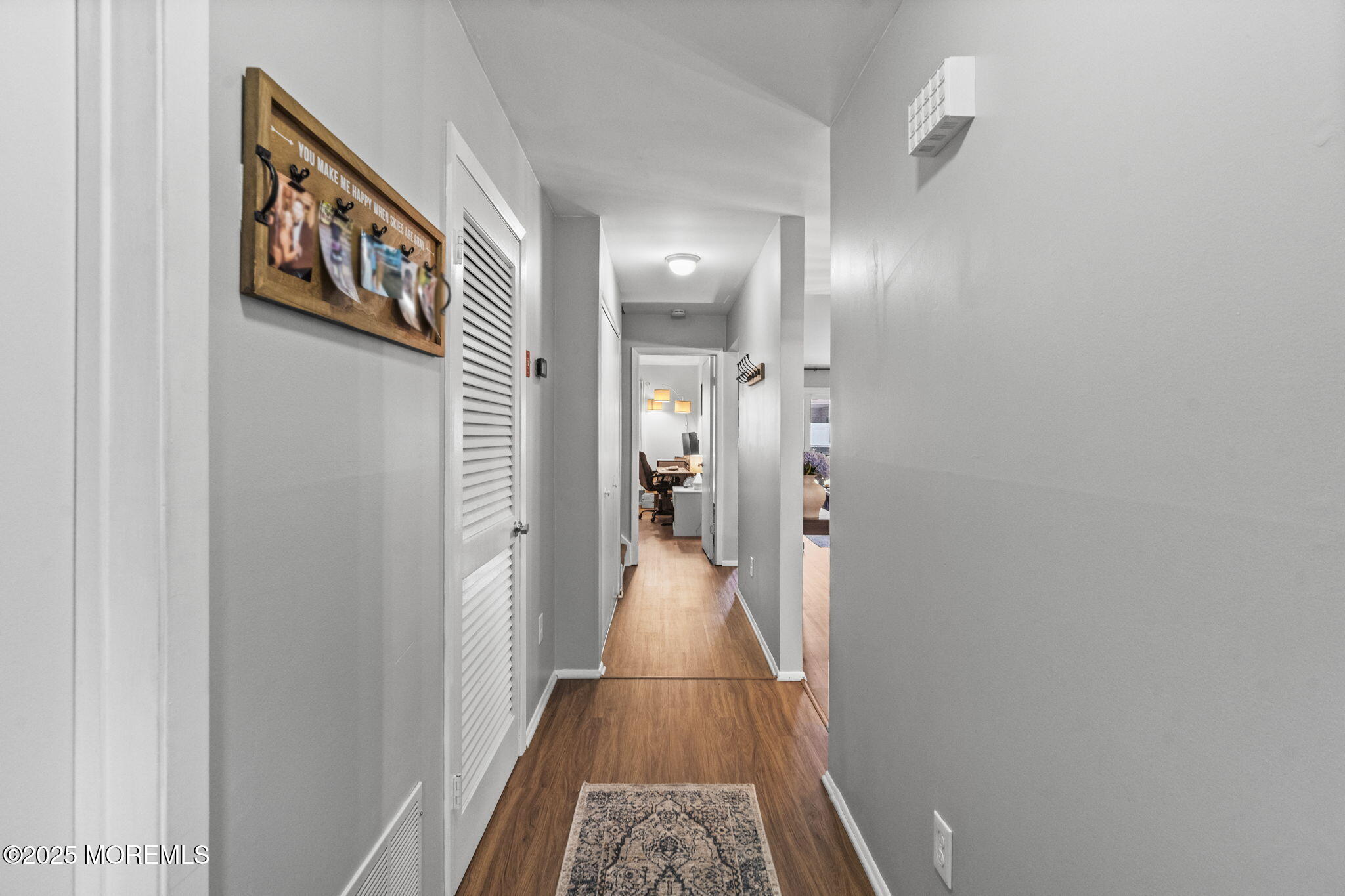 8 Fern Court, Tinton Falls, New Jersey image 5
