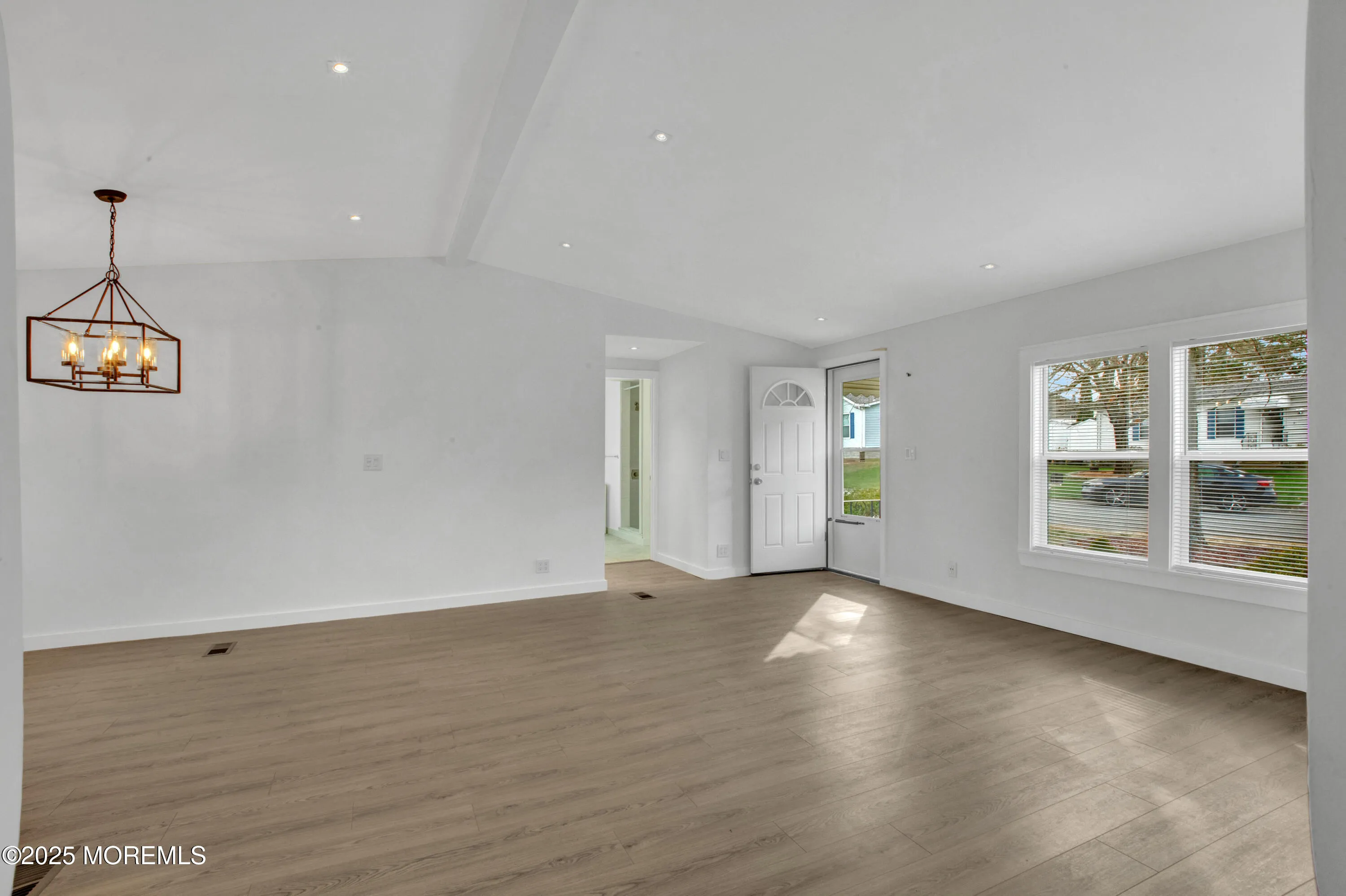 Whiting, New Jersey 08759, United States, 2 Bedrooms Bedrooms, ,2 BathroomsBathrooms,Residential,Active,248672