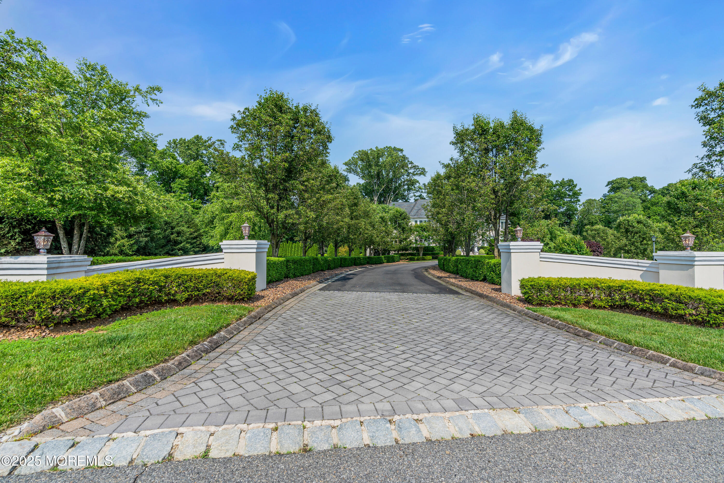 1 Embry Farm Road