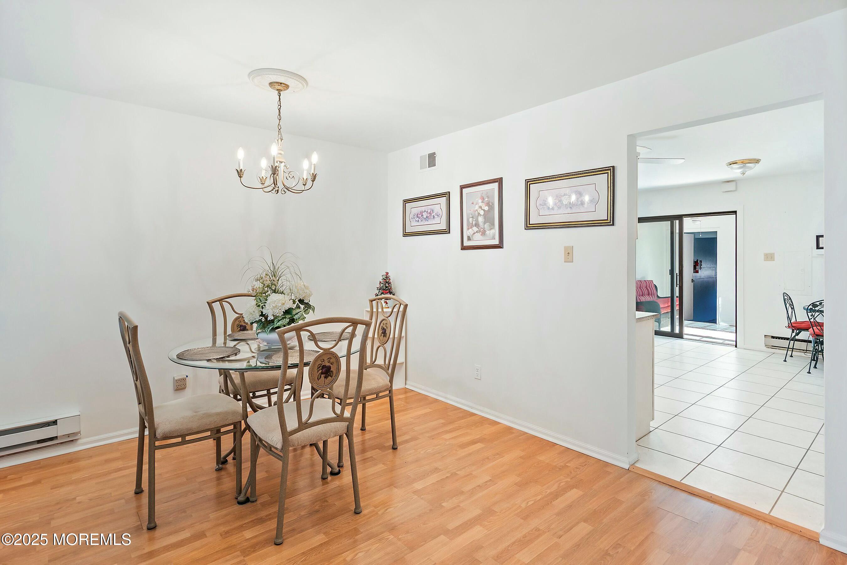 110 Henley Court #B, Freehold, New Jersey image 5